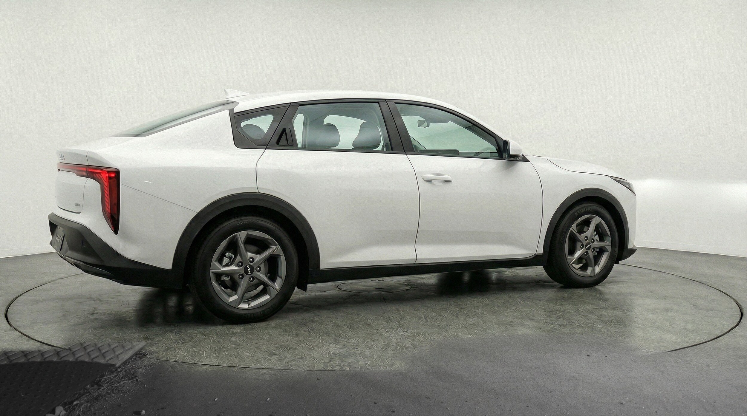 Thumbnail: 2025 Kia K4 - 9