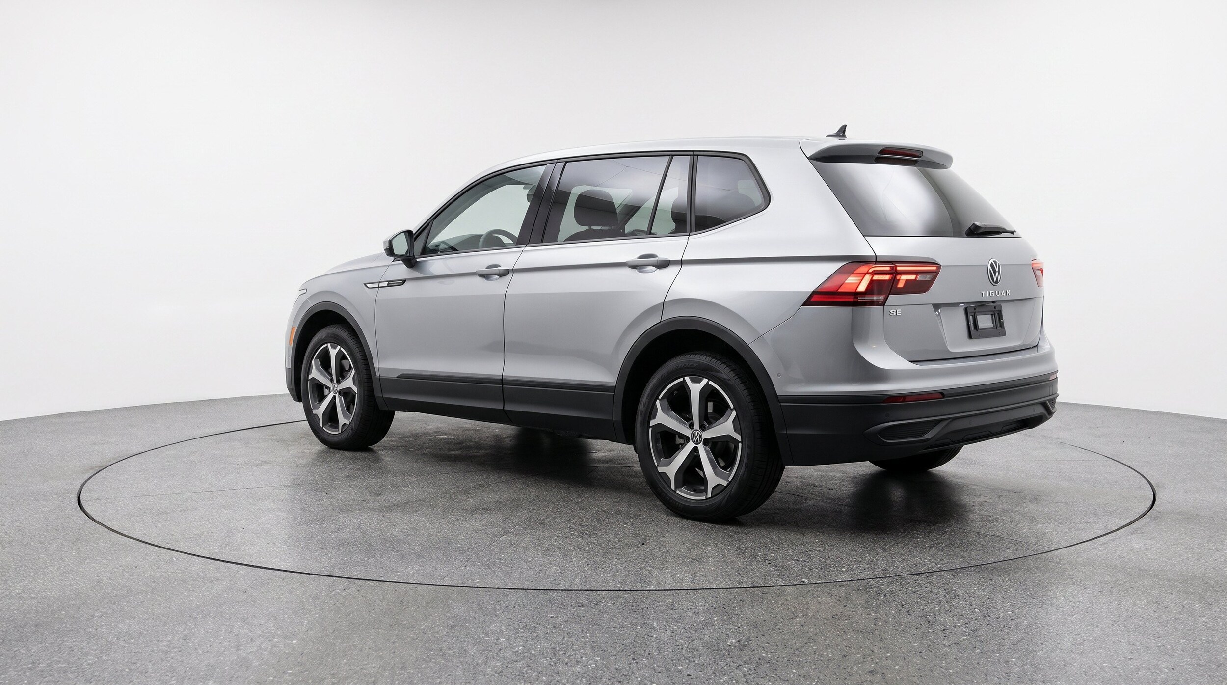 Thumbnail: 2026 Volkswagen Tiguan - 6