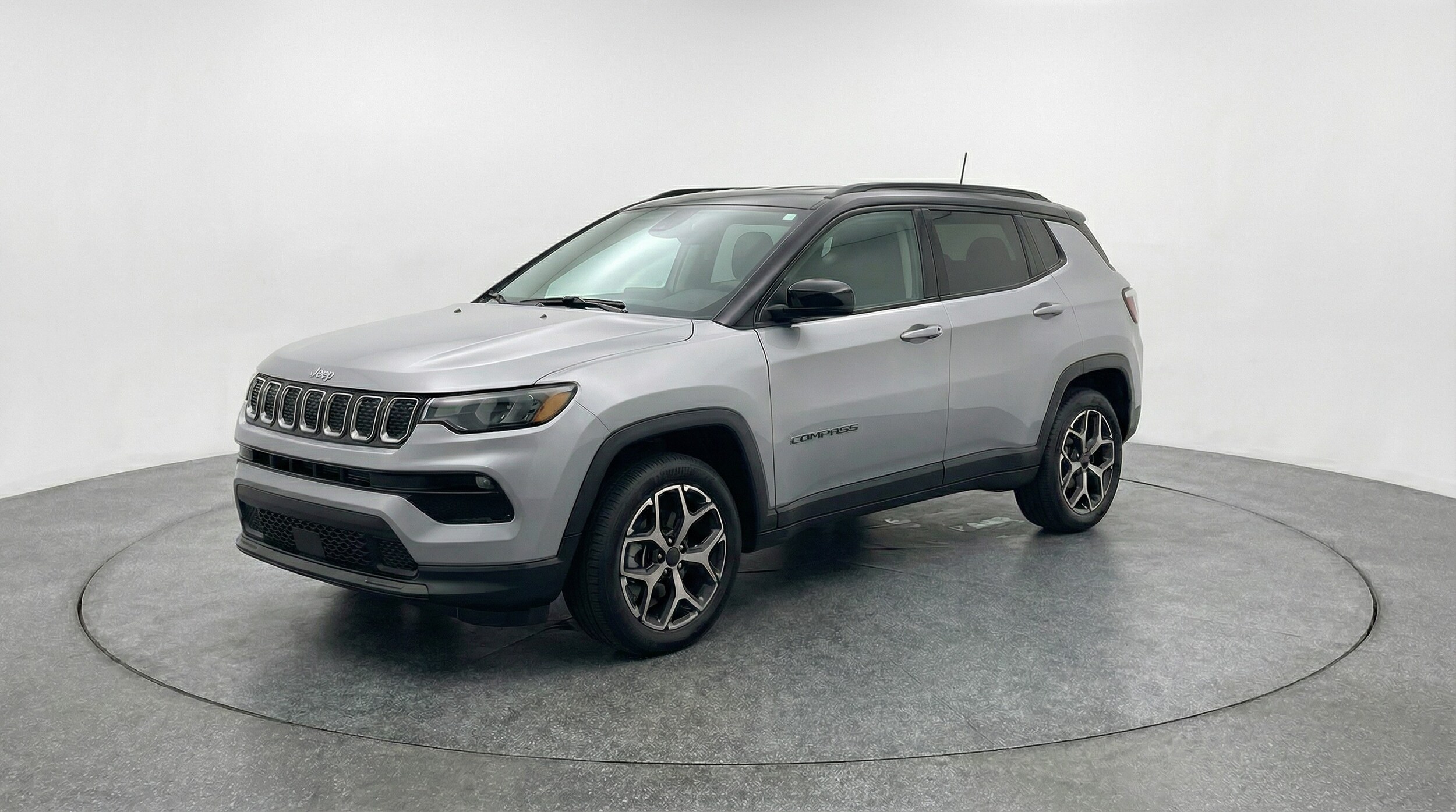 Thumbnail: 2025 Jeep Compass - 3