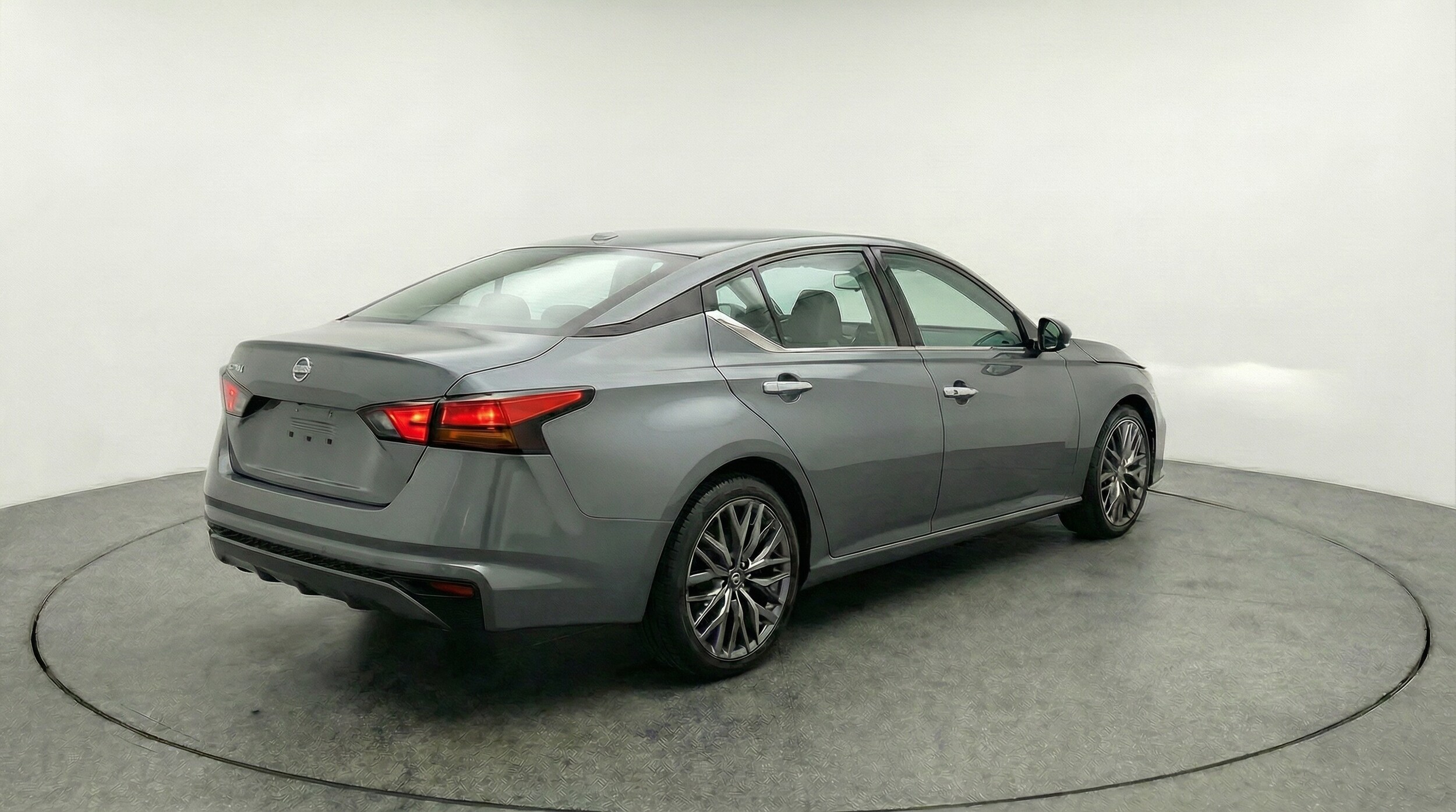 Thumbnail: 2025 Nissan Altima - 7