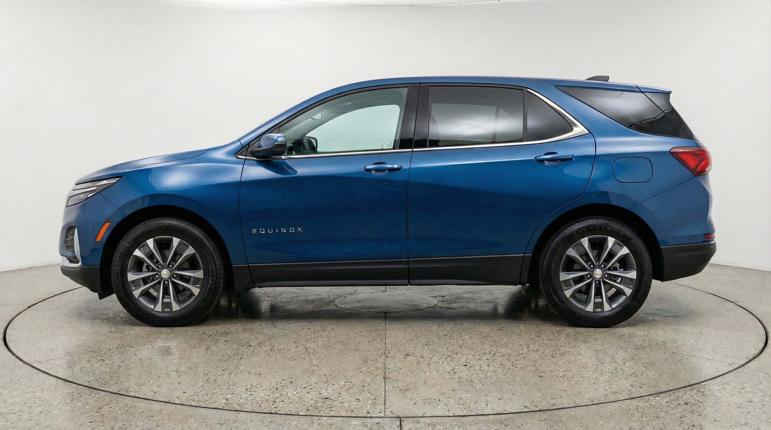 Thumbnail: 2025 Chevrolet Equinox - 4