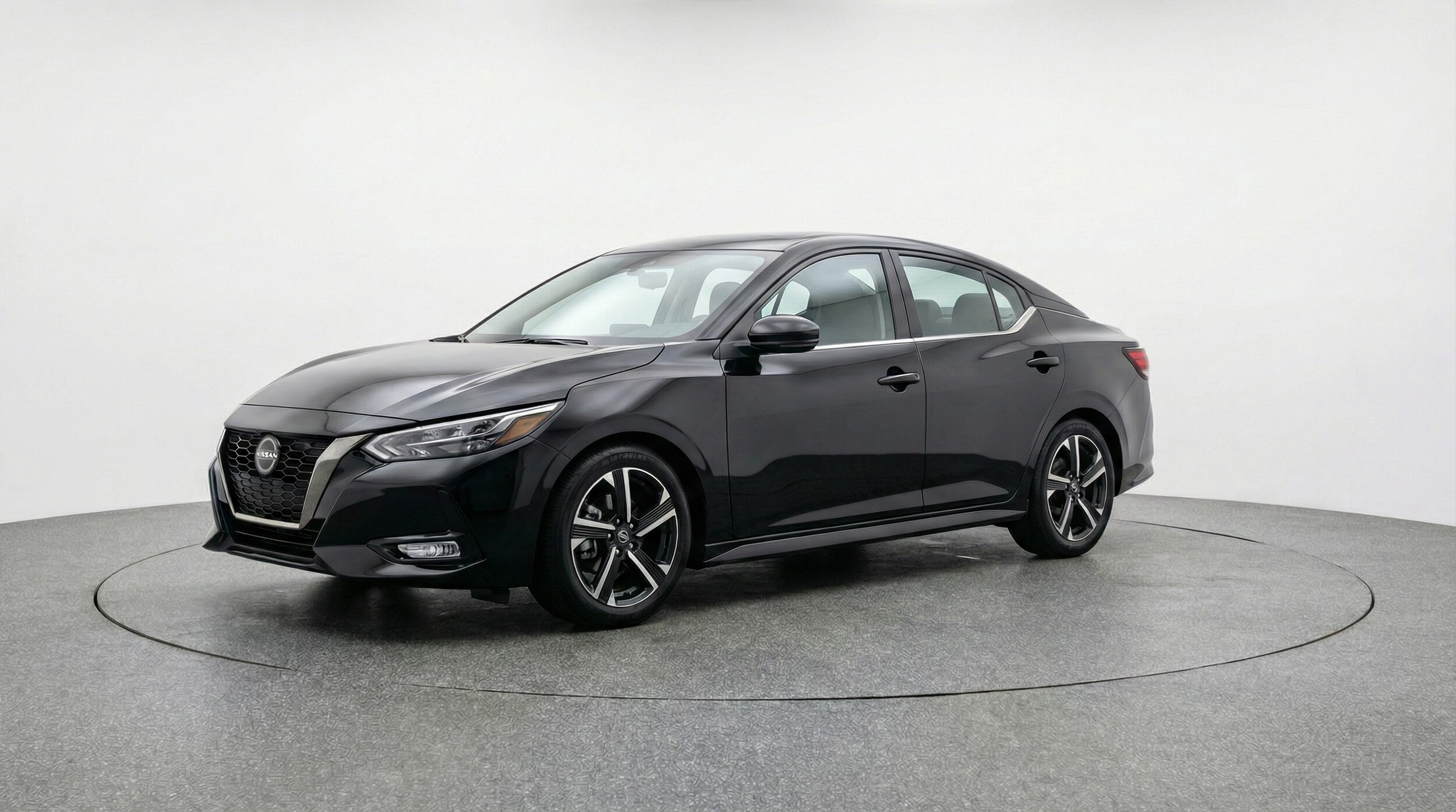 Thumbnail: 2025 Nissan Sentra - 3