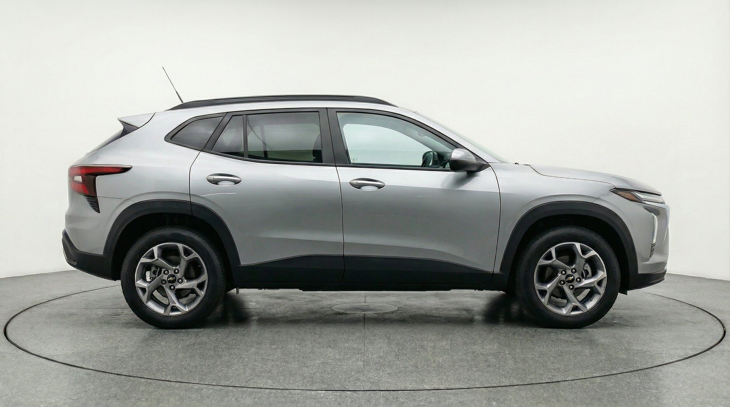 Thumbnail: 2025 Chevrolet Trax - 11