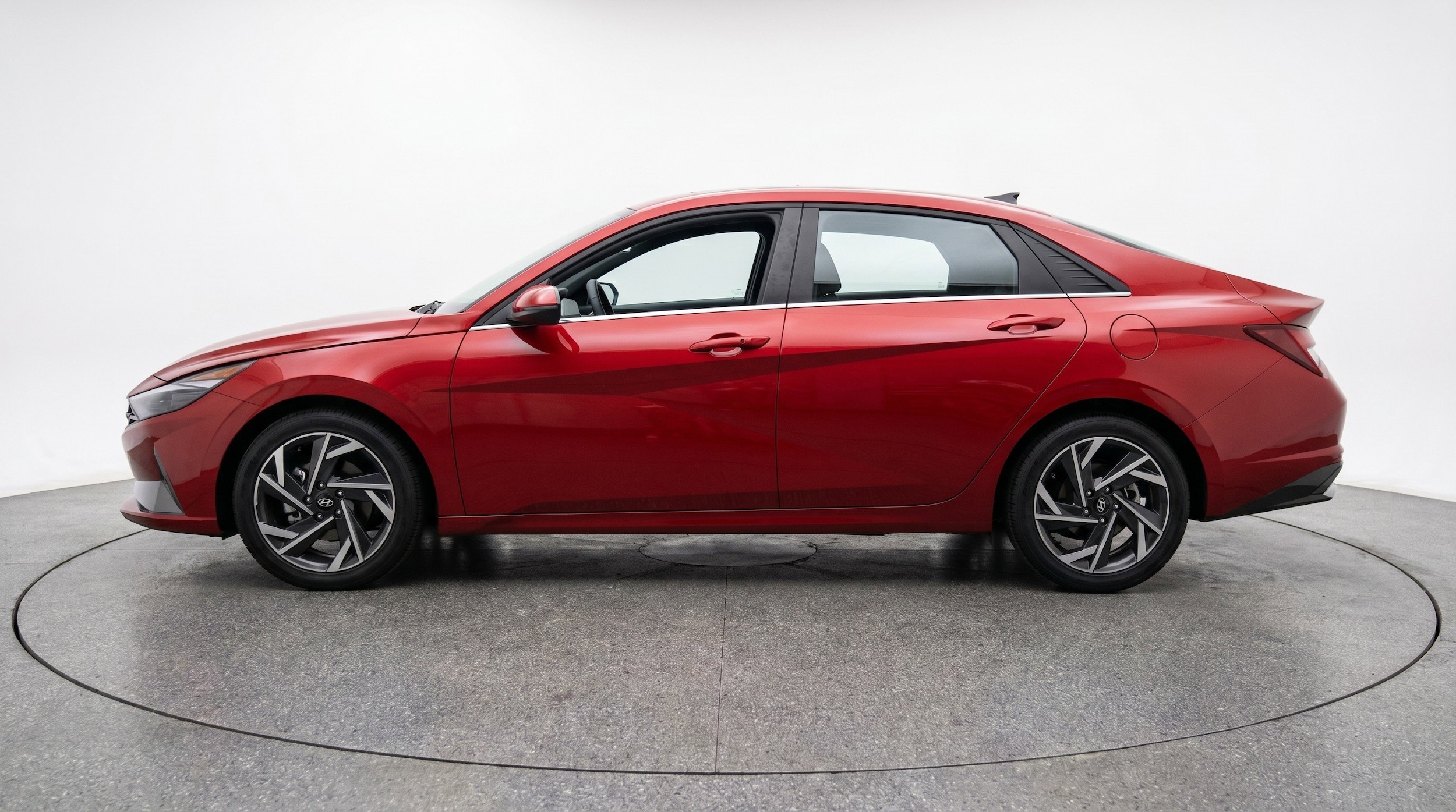 Thumbnail: 2025 Hyundai Elantra - 5
