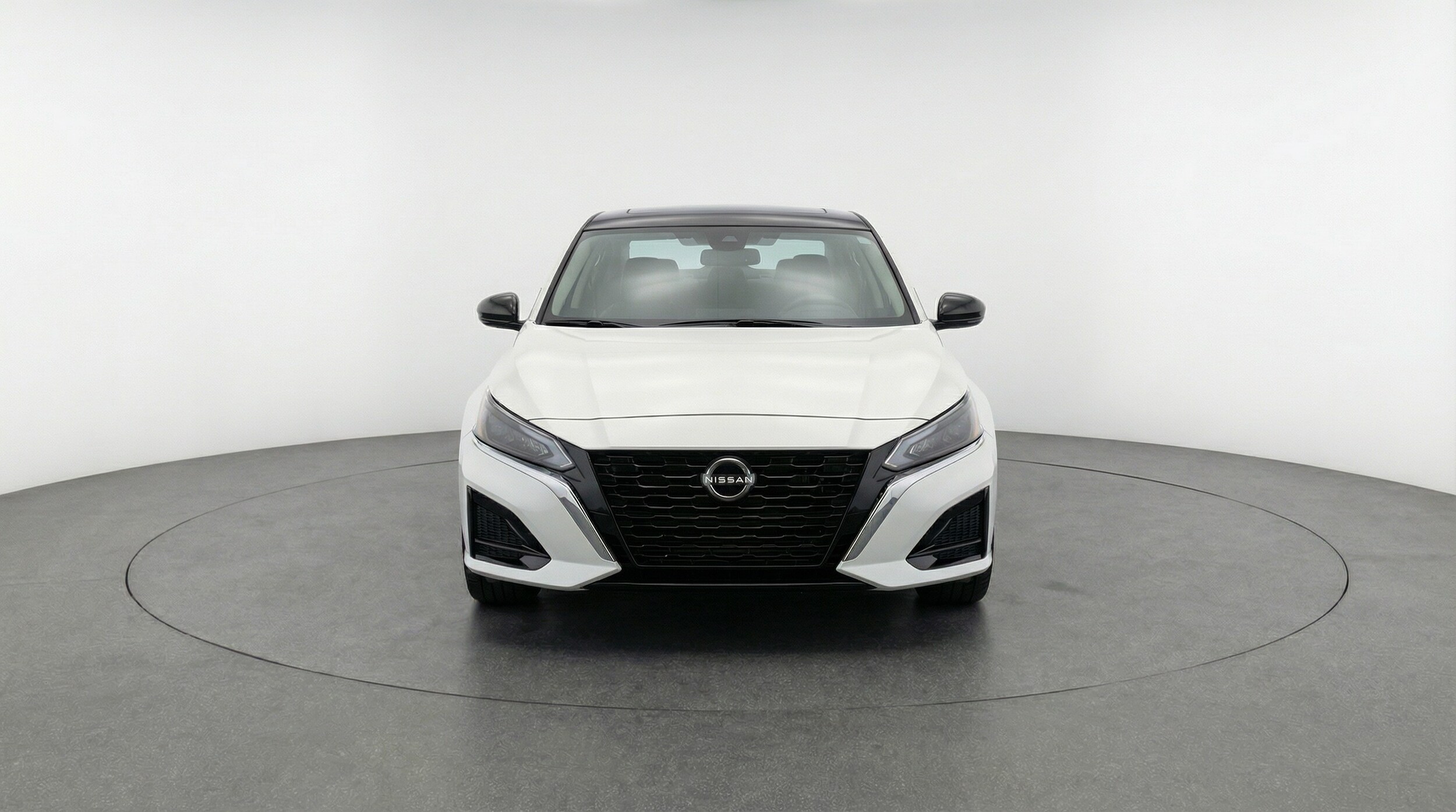 Thumbnail: 2025 Nissan Altima - 2