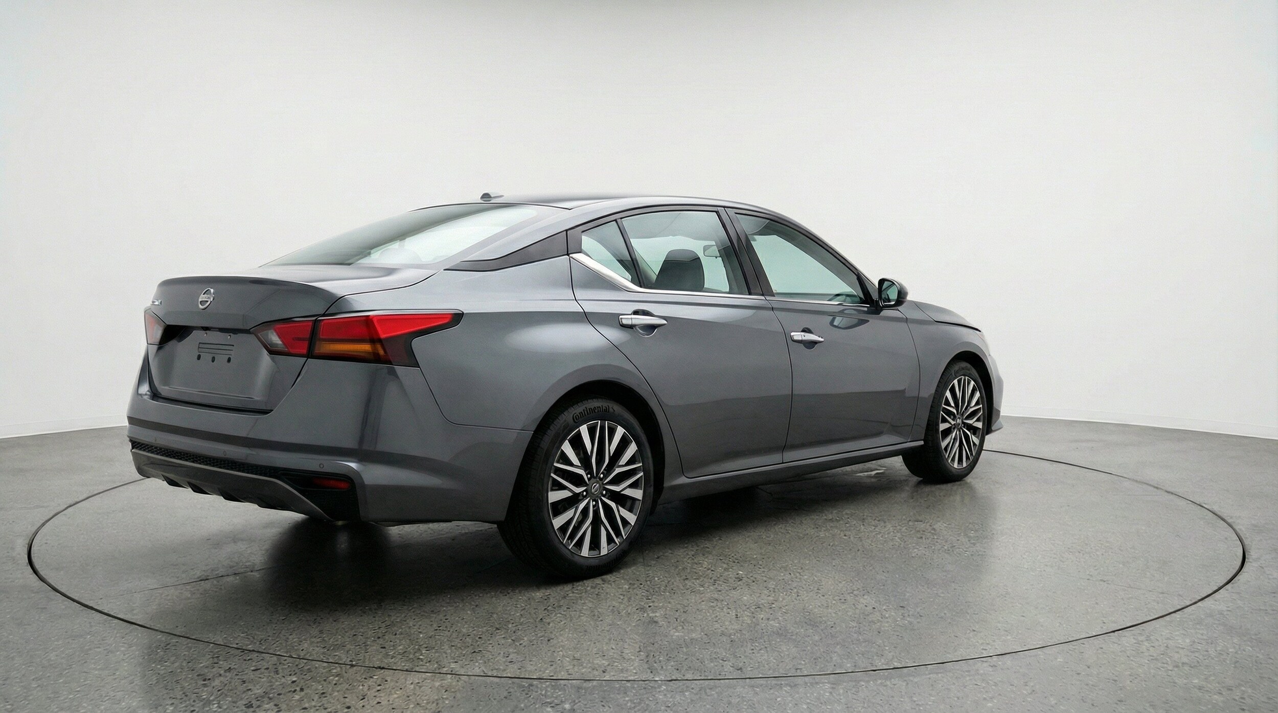 Thumbnail: 2025 Nissan Altima - 9