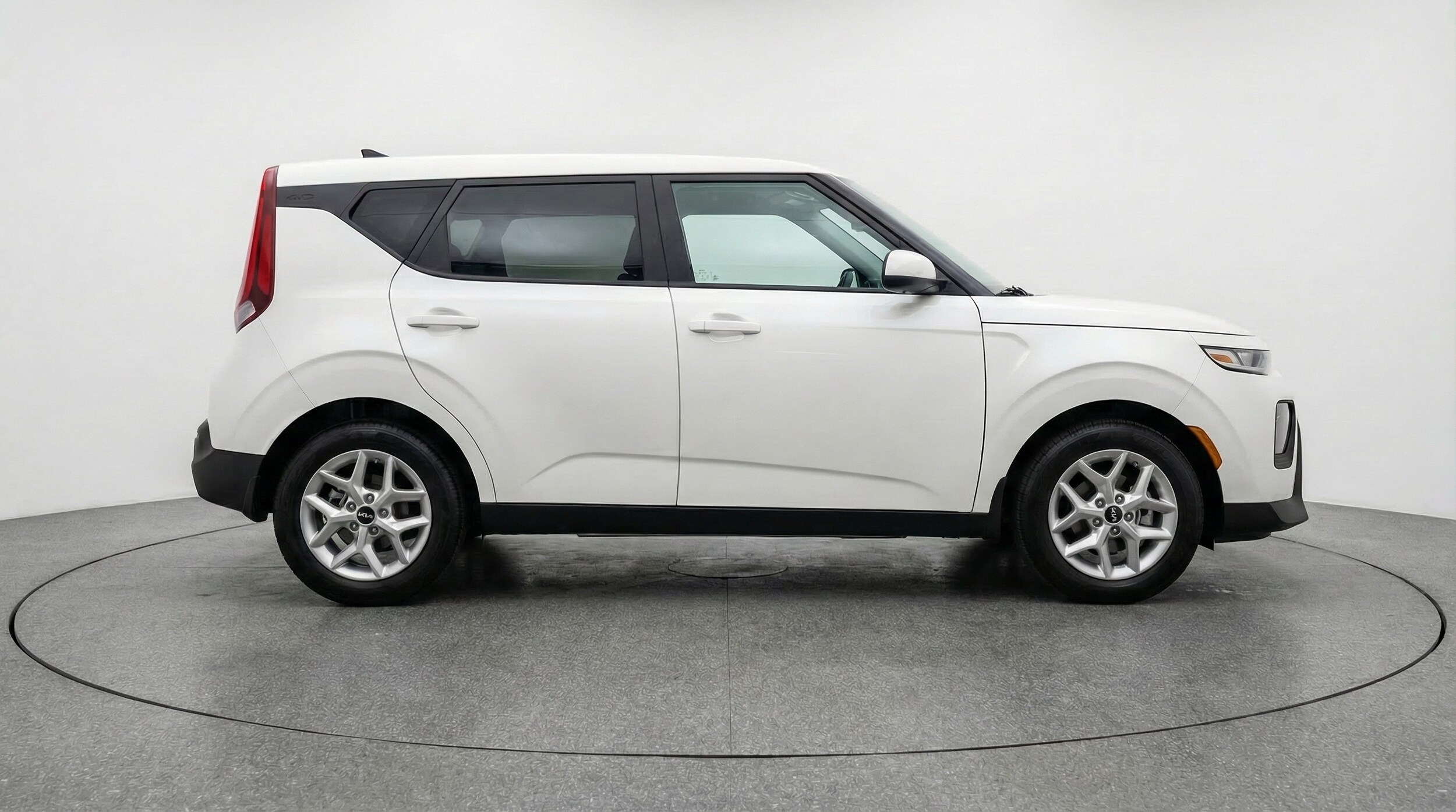 Thumbnail: 2025 Kia Soul - 8