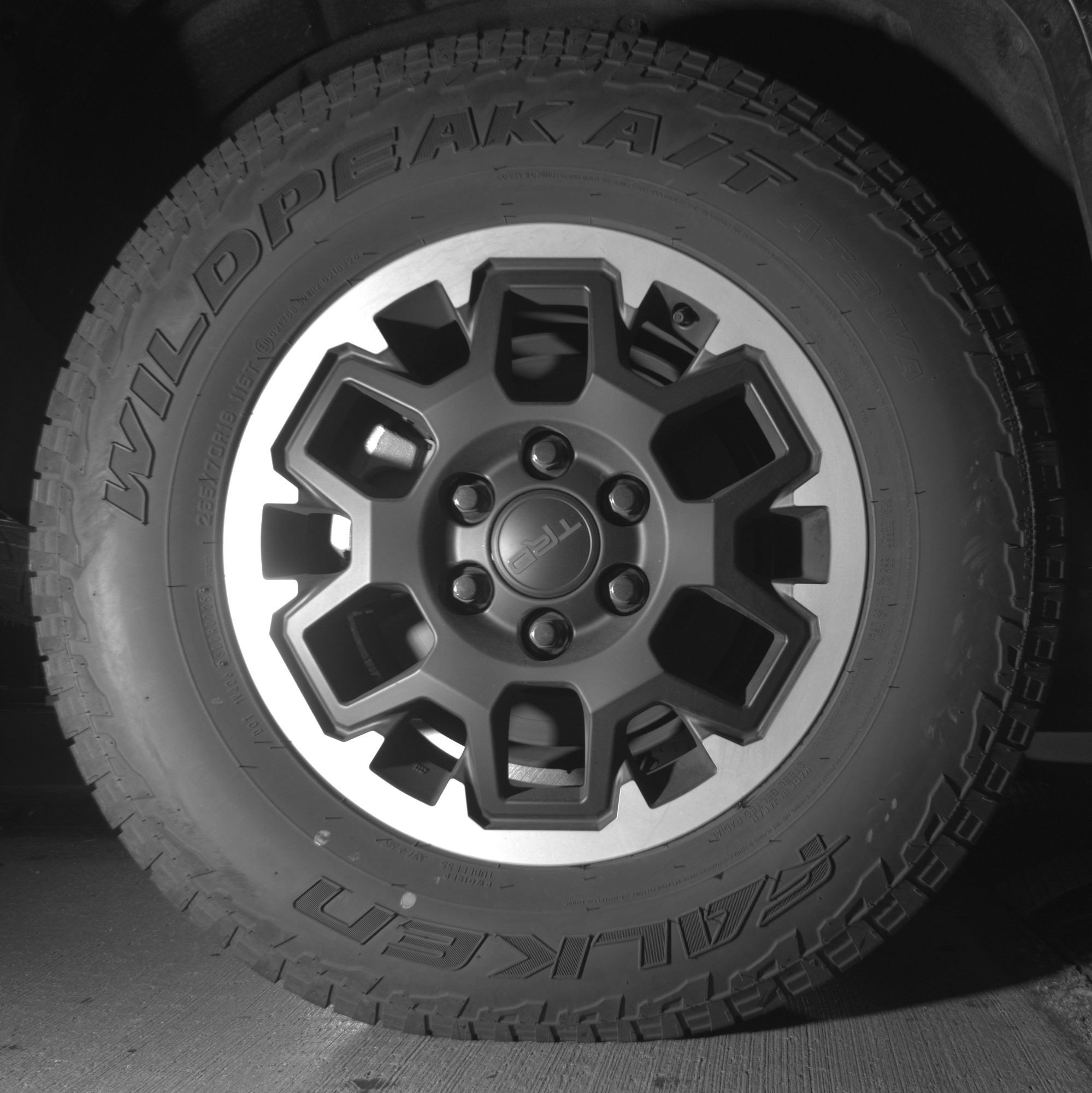 Thumbnail: 2025 Toyota 4Runner - 15