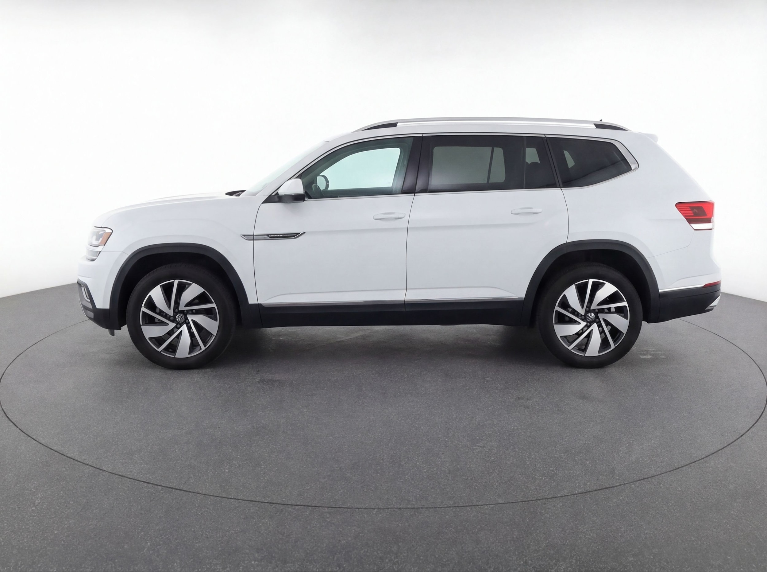 Thumbnail: 2024 Volkswagen Atlas - 5