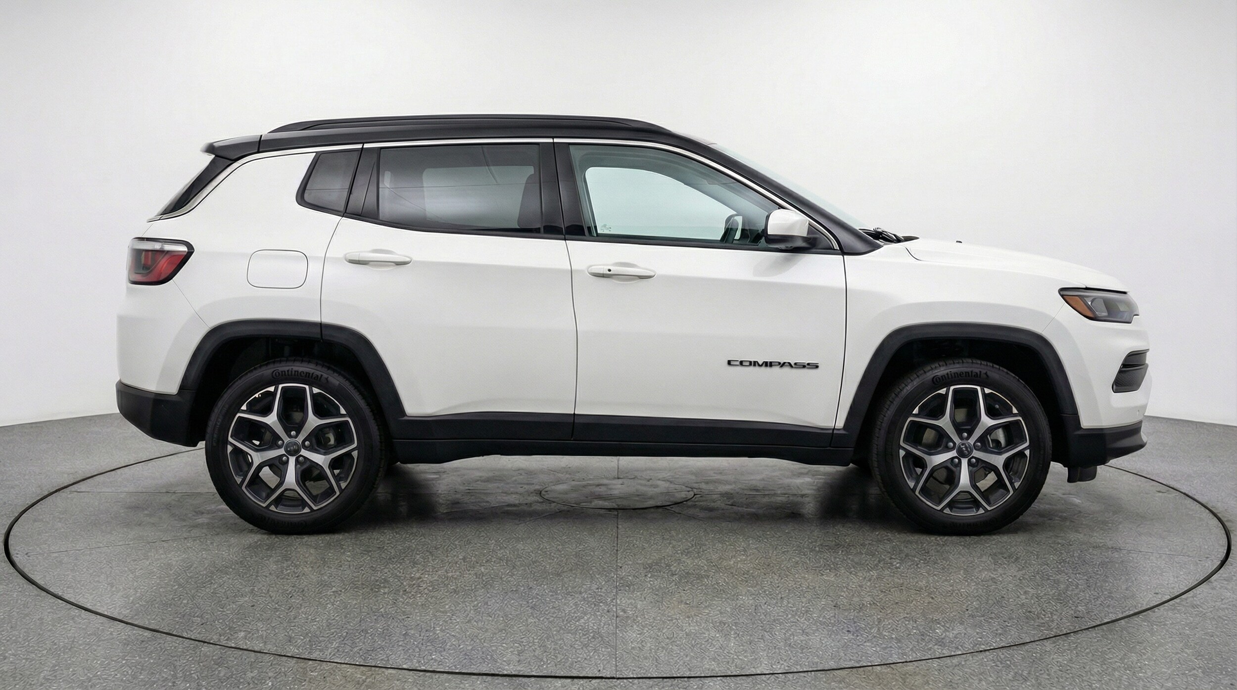 Thumbnail: 2025 Jeep Compass - 8