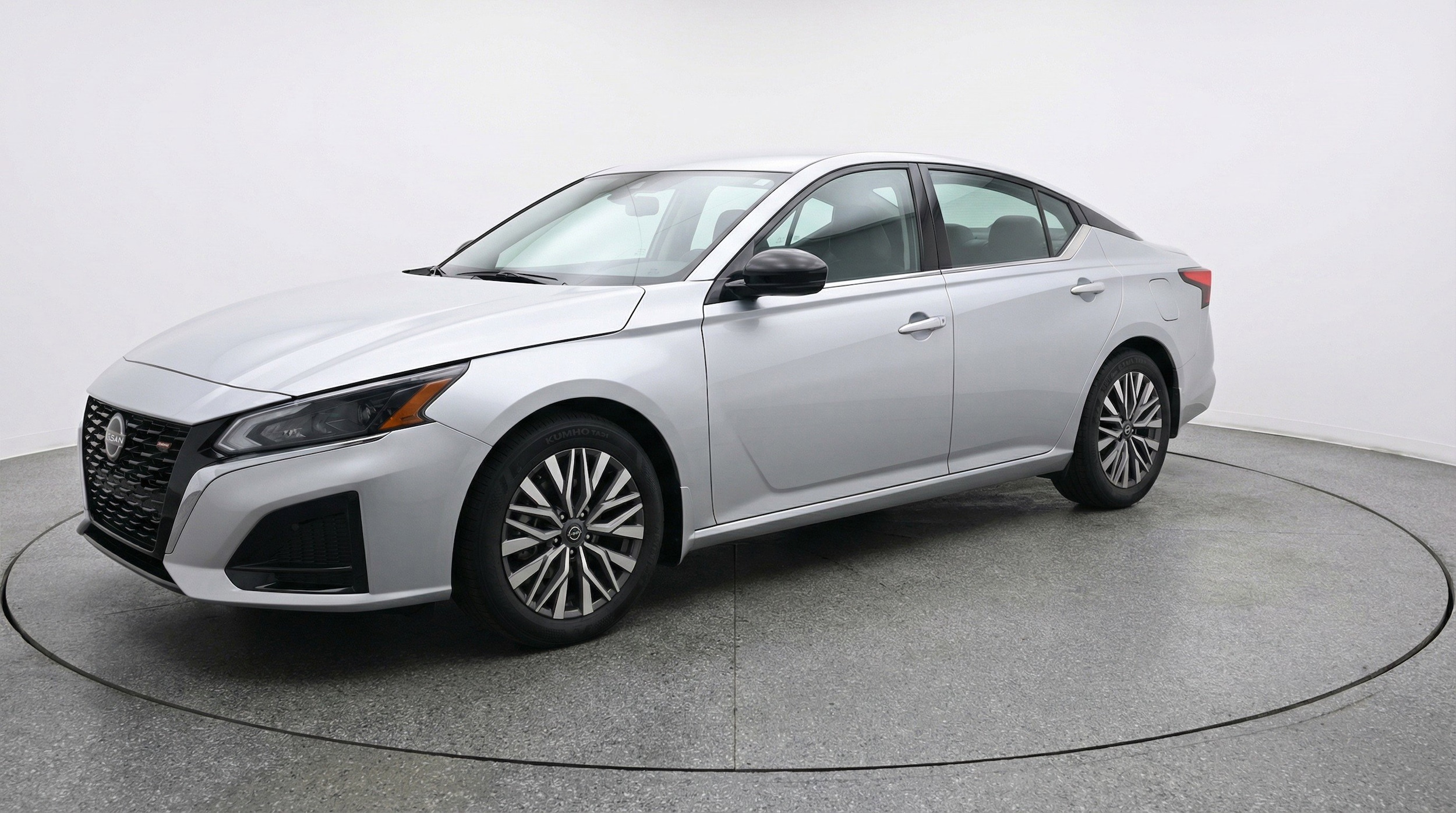 Thumbnail: 2025 Nissan Altima - 3