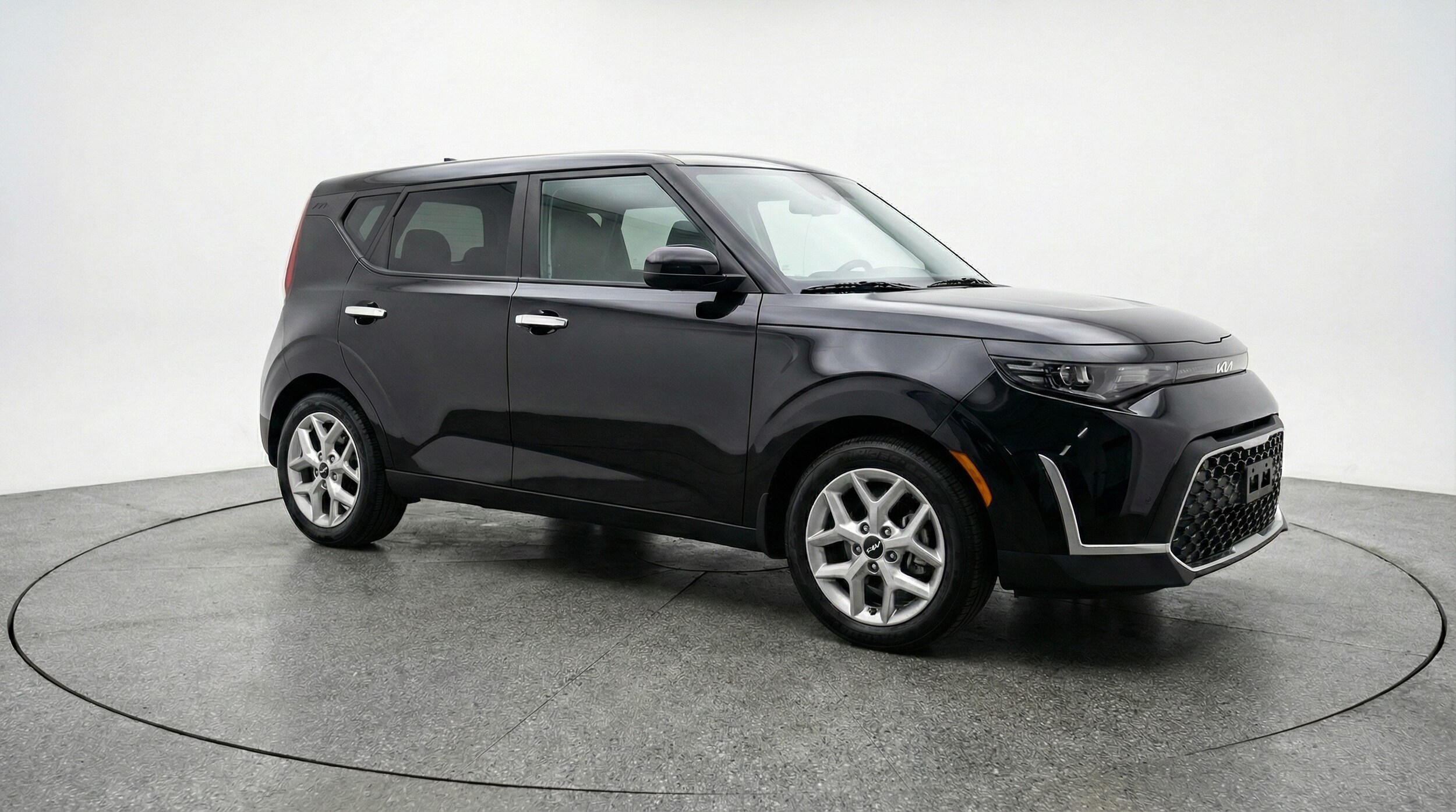 Thumbnail: 2025 Kia Soul - 1