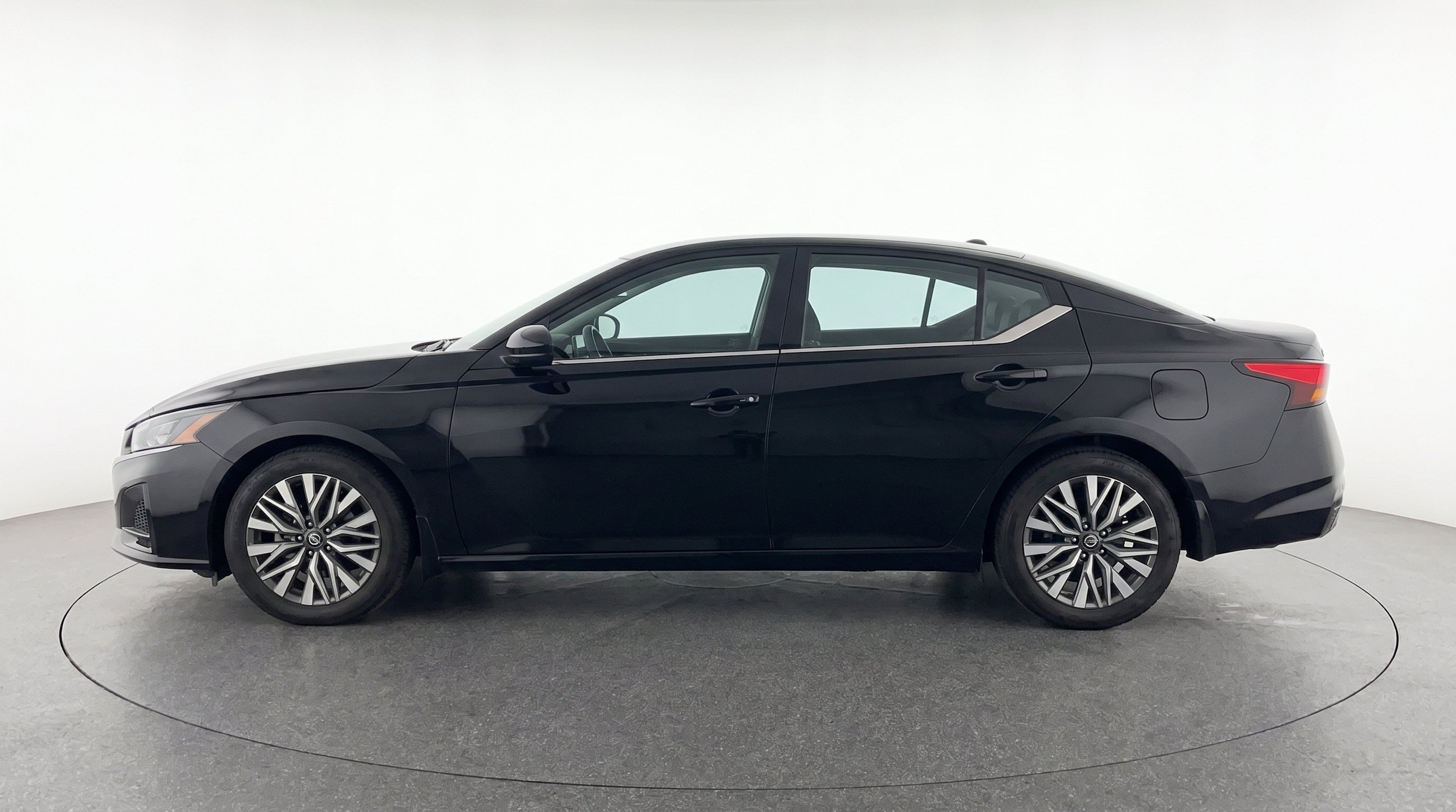 Thumbnail: 2026 Nissan Altima - 5