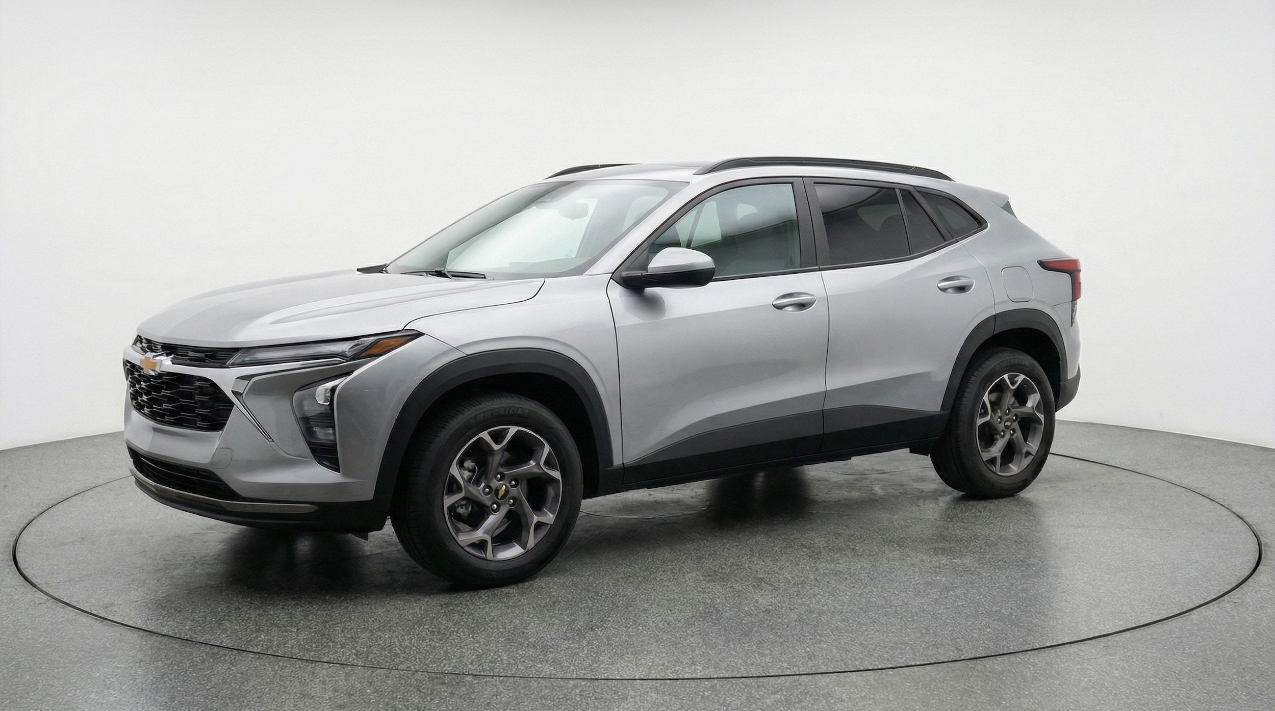 Thumbnail: 2025 Chevrolet Trax - 3