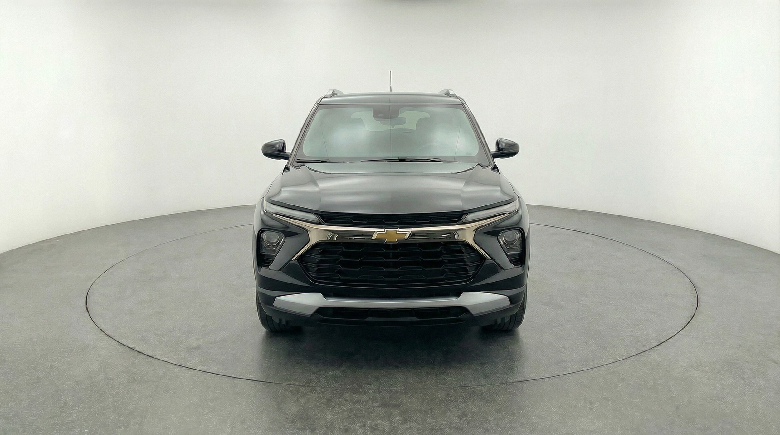 Thumbnail: 2025 Chevrolet TrailBlazer - 2