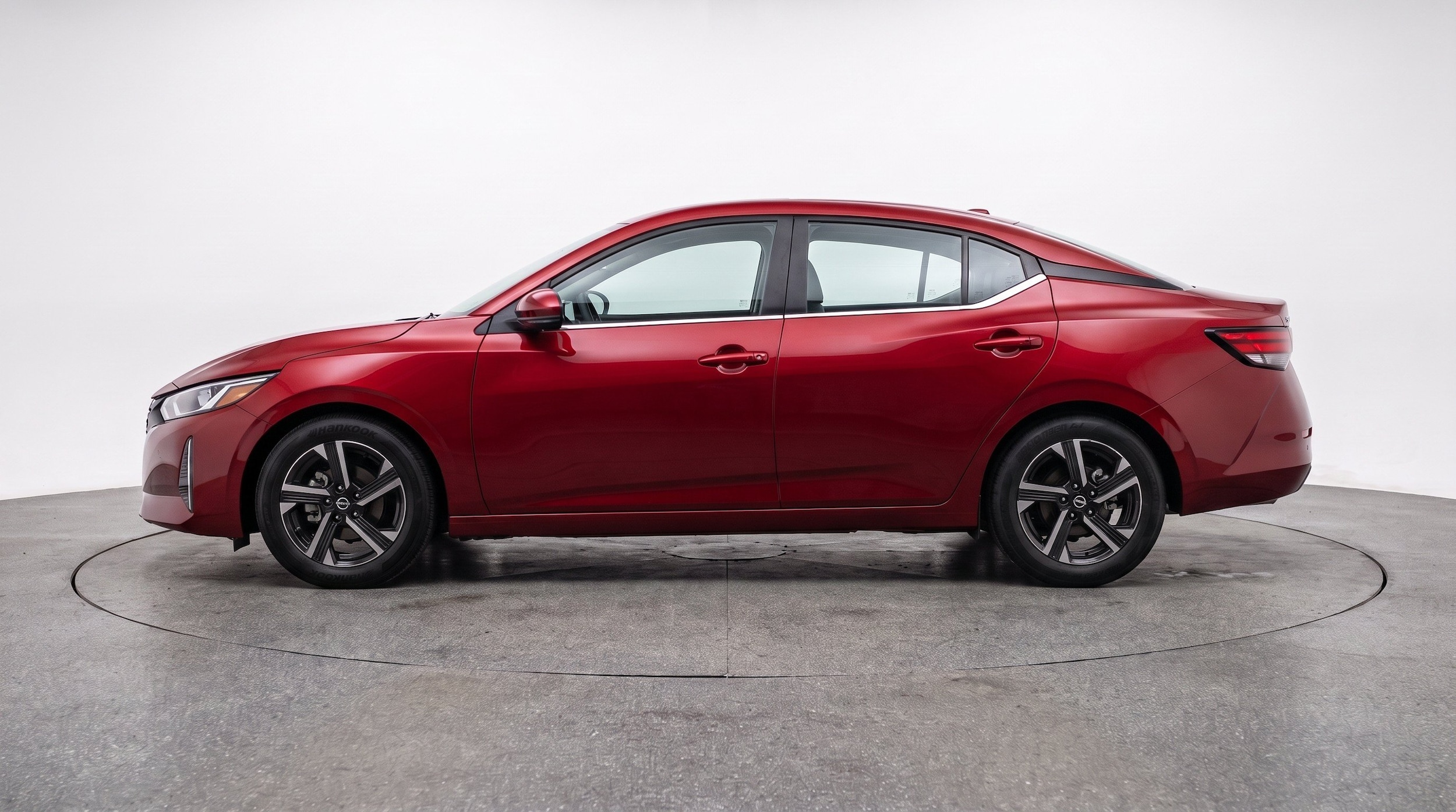 Thumbnail: 2025 Nissan Sentra - 5