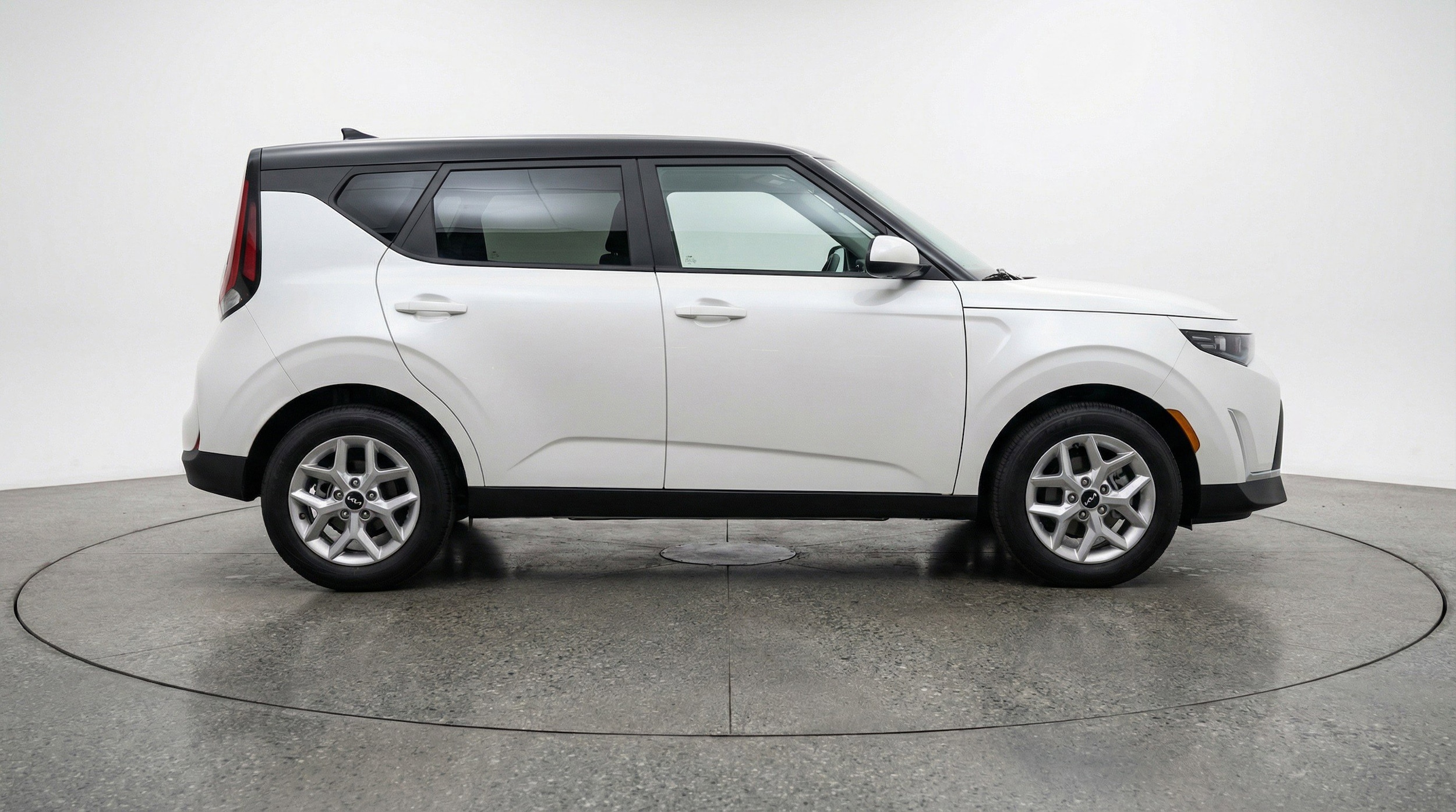 Thumbnail: 2025 Kia Soul - 11