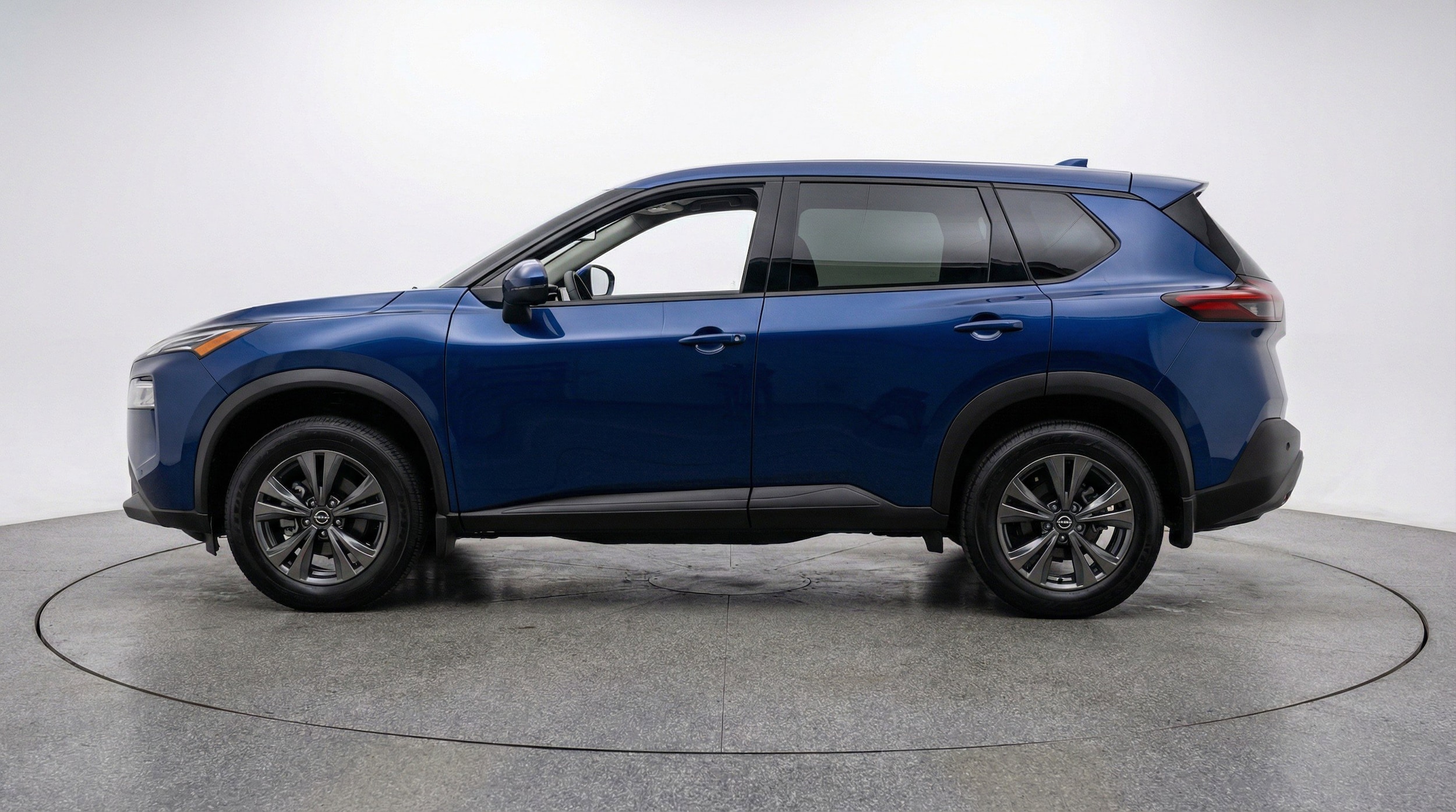 Thumbnail: 2025 Nissan Rogue - 5