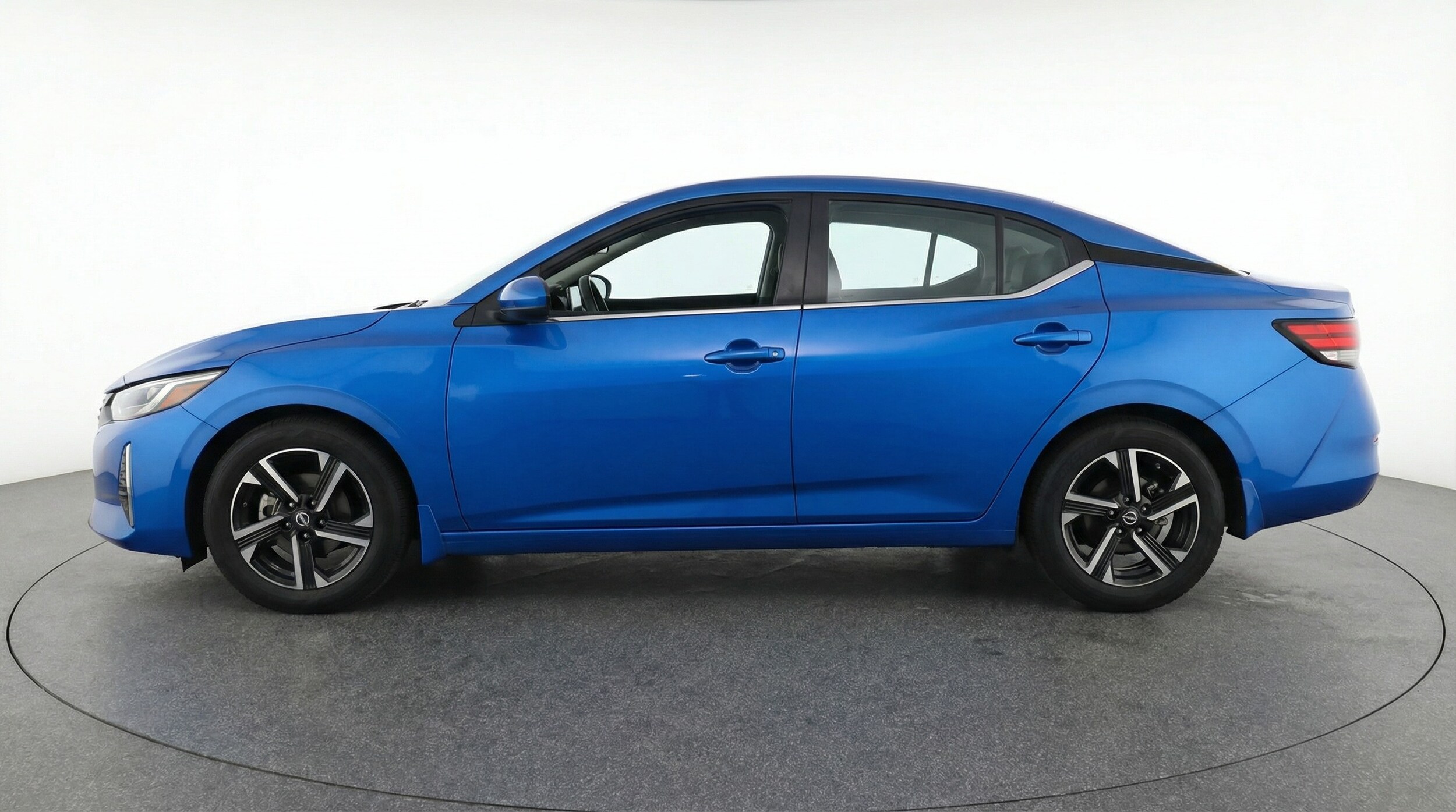 Thumbnail: 2025 Nissan Sentra - 4