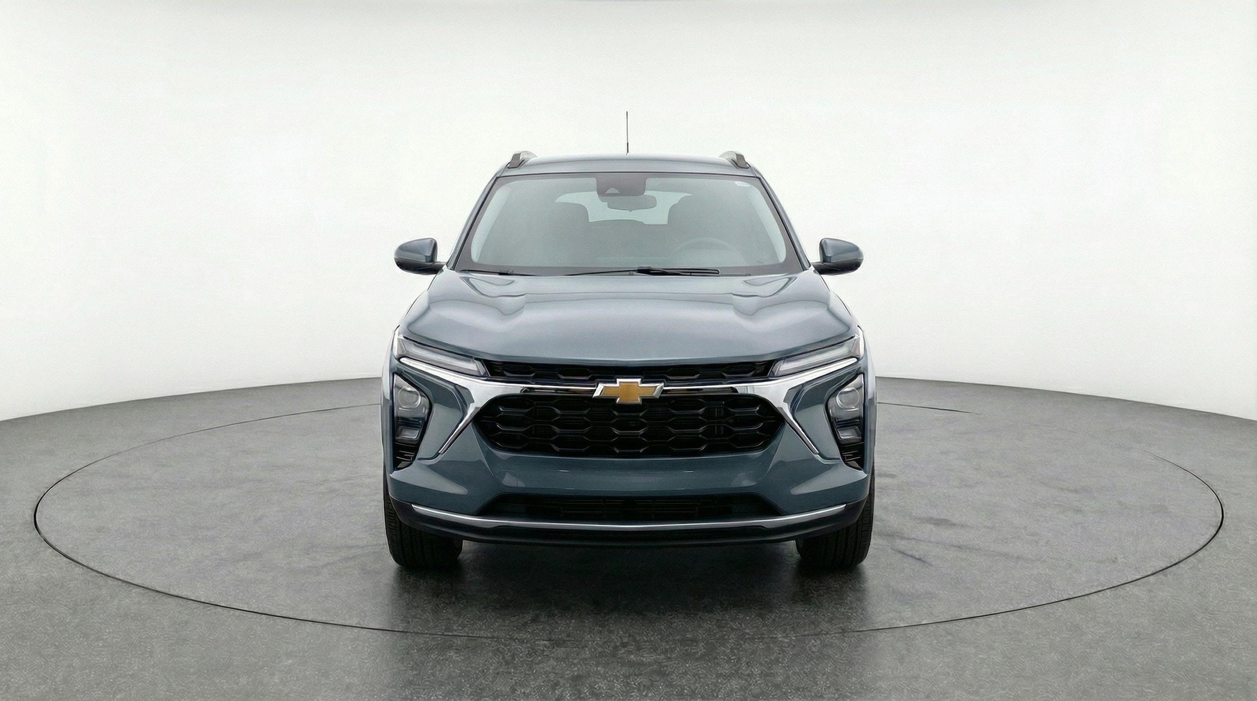 Thumbnail: 2025 Chevrolet Trax - 2
