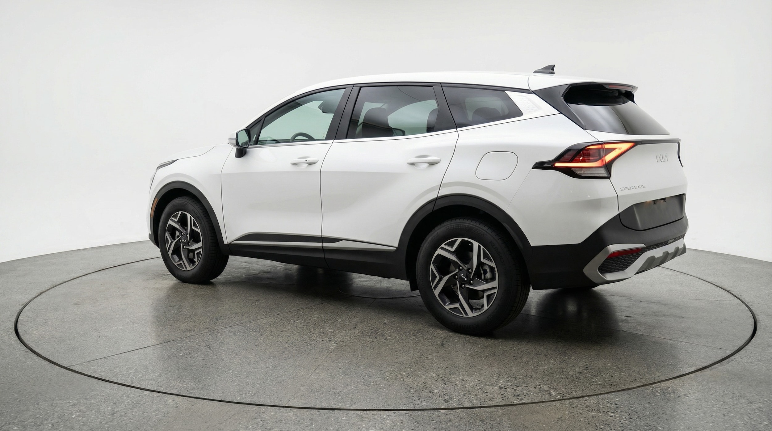 Thumbnail: 2025 Kia Sportage - 5