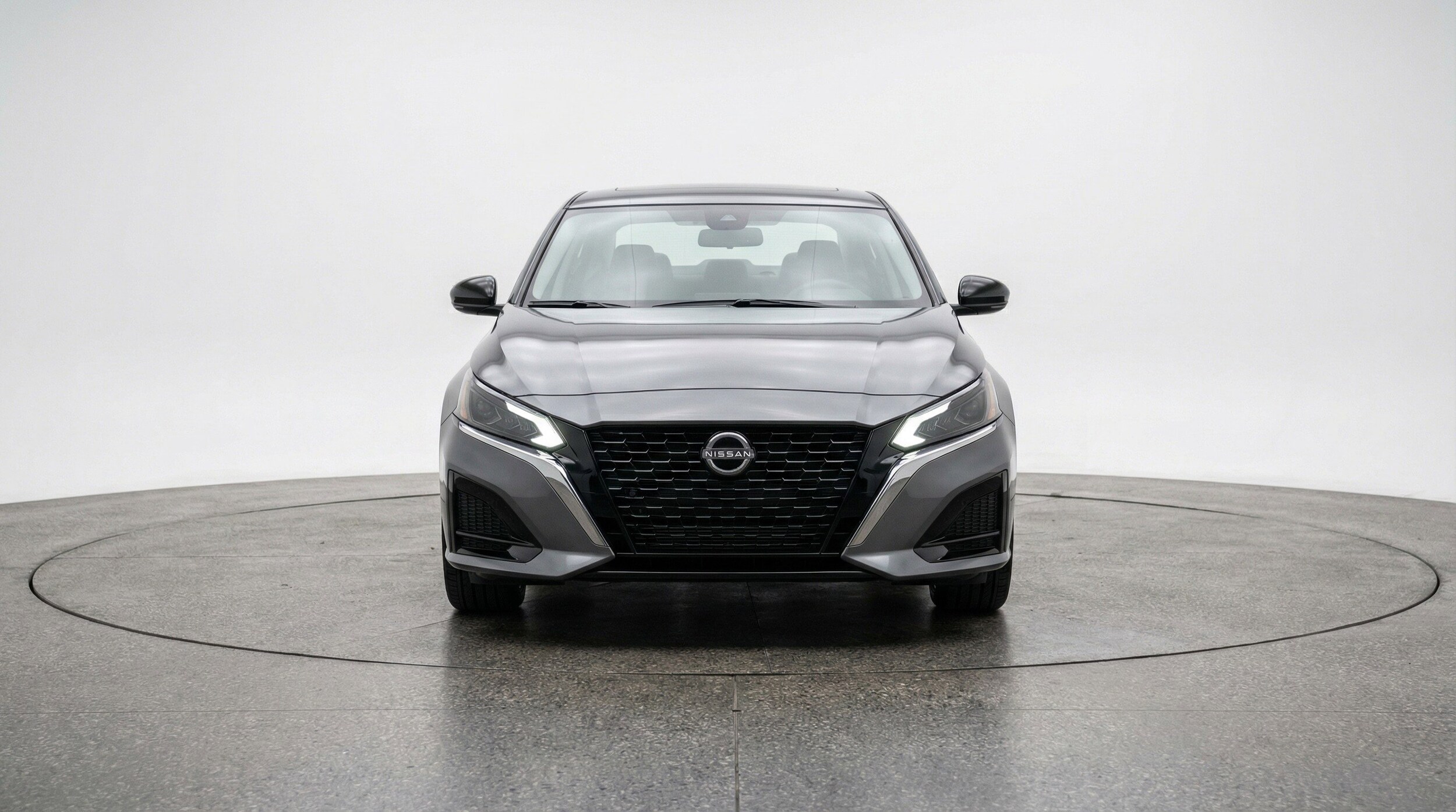 Thumbnail: 2025 Nissan Altima - 2