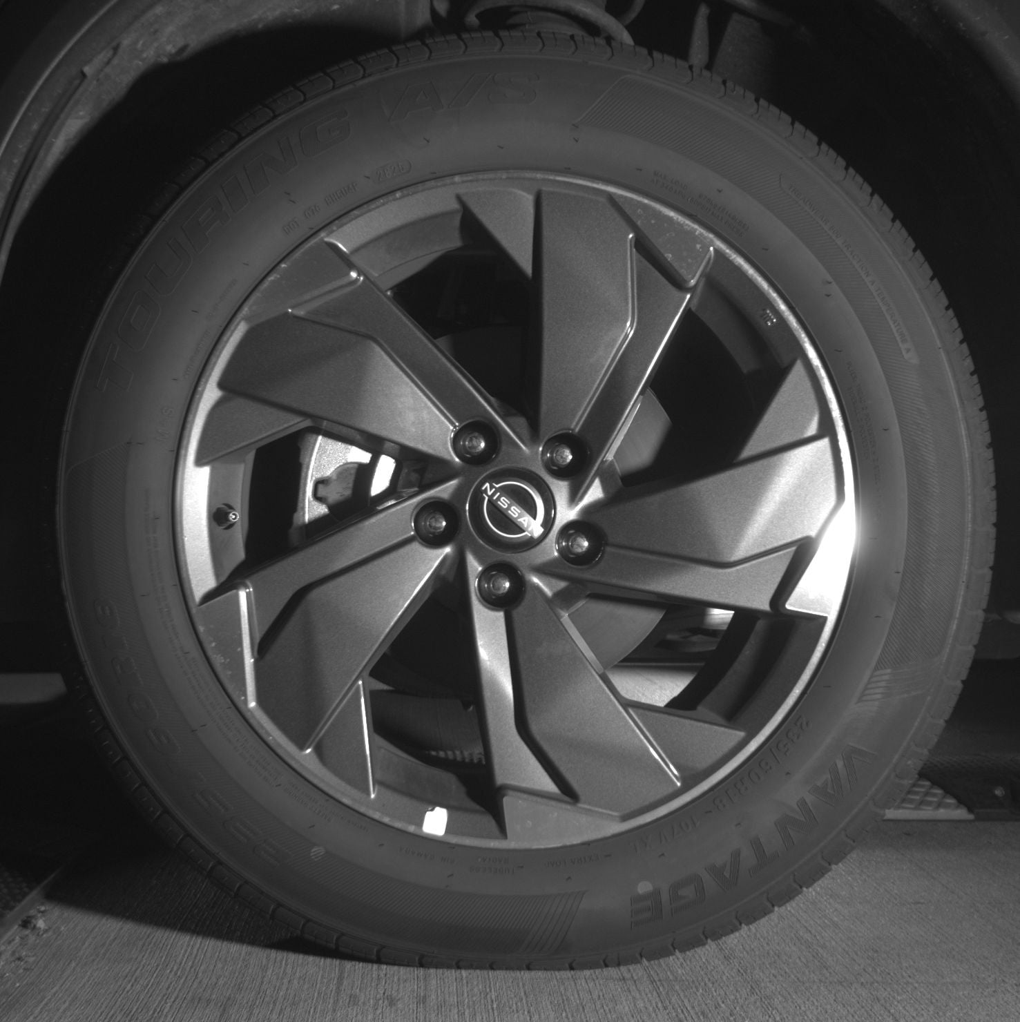 Thumbnail: 2025 Nissan Rogue - 9