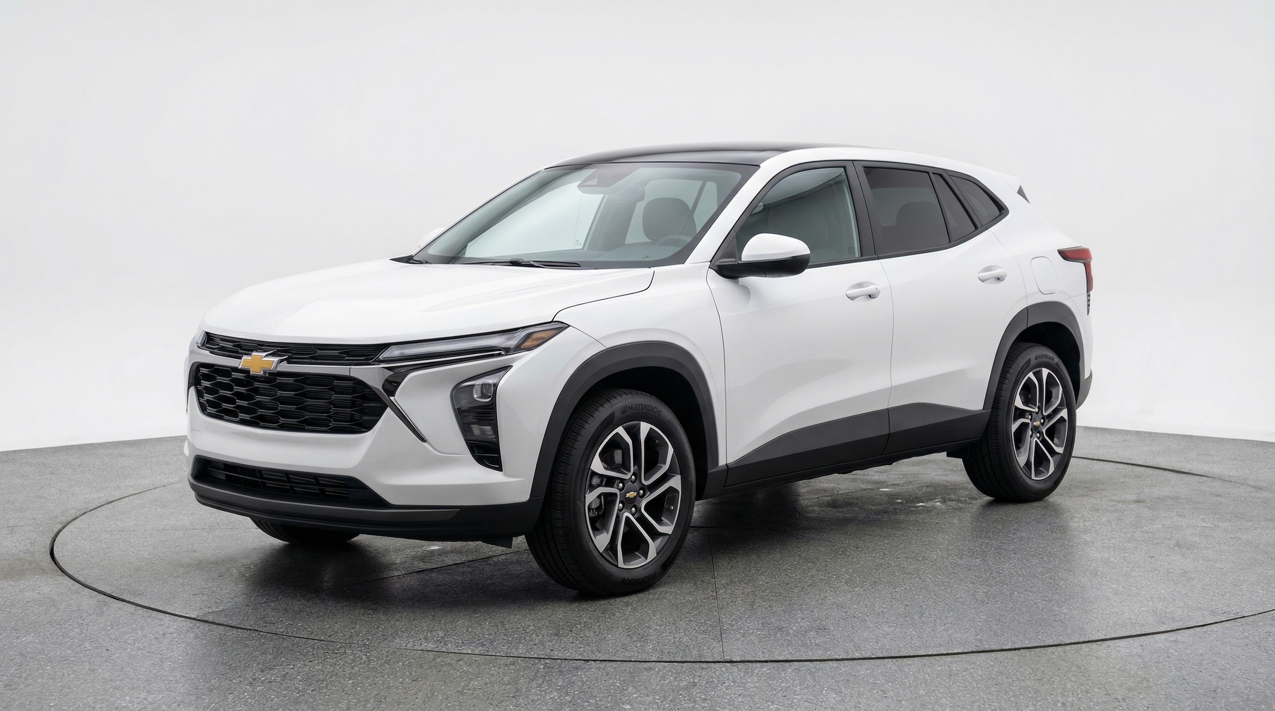 Thumbnail: 2025 Chevrolet Trax - 3