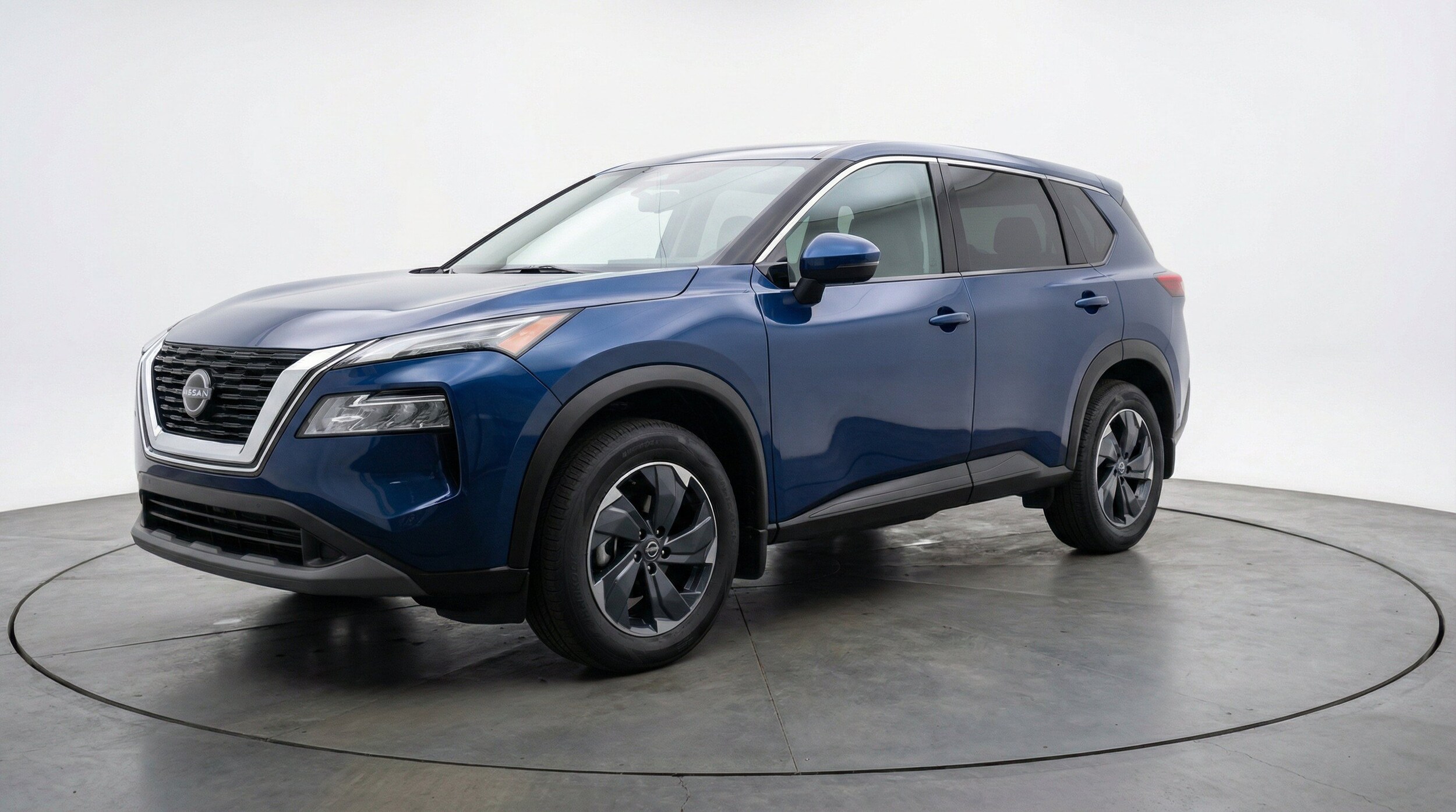 Thumbnail: 2025 Nissan Rogue - 3