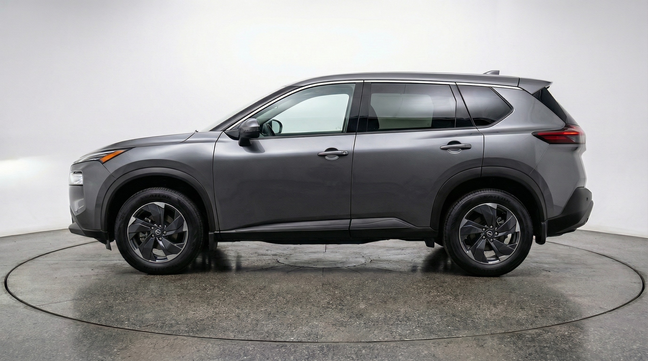 Thumbnail: 2025 Nissan Rogue - 4