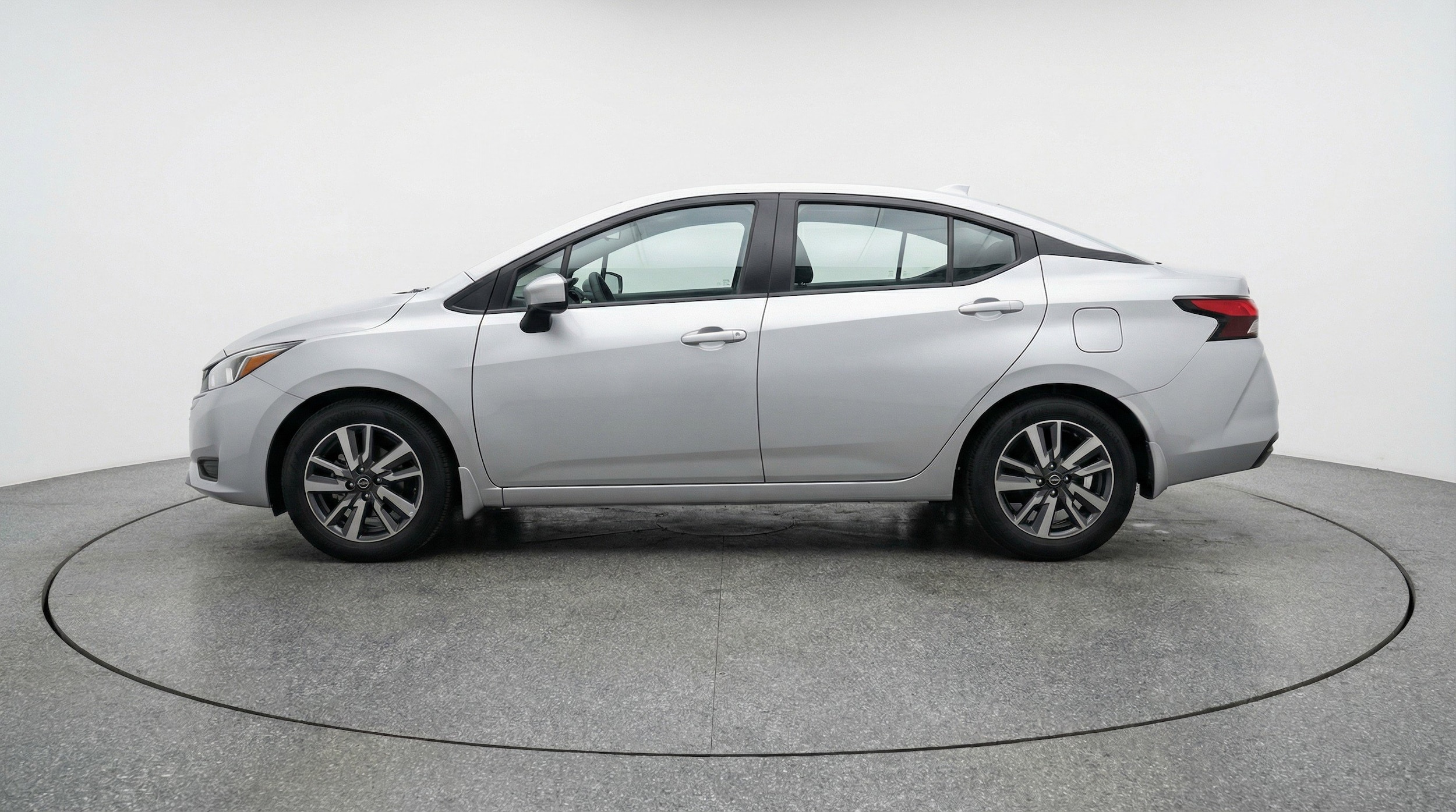 Thumbnail: 2025 Nissan Versa - 5