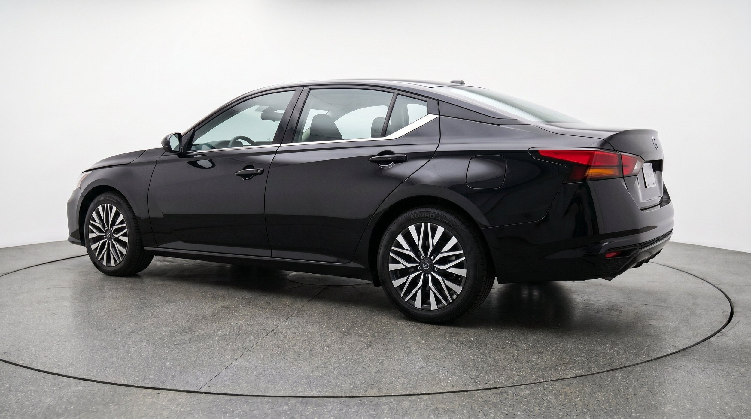 Thumbnail: 2026 Nissan Altima - 6