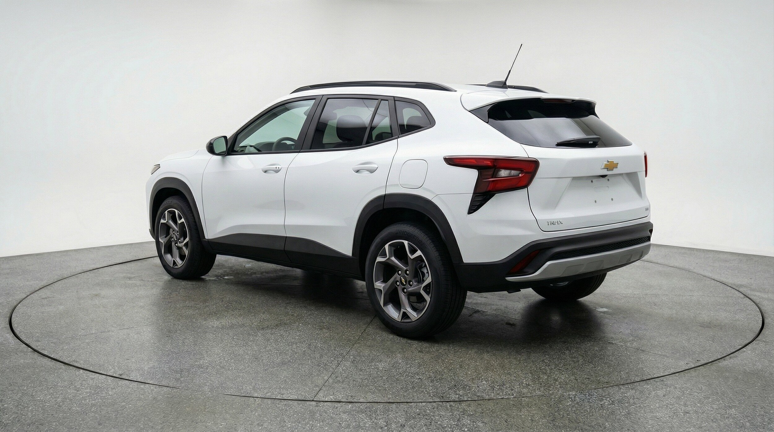 Thumbnail: 2025 Chevrolet Trax - 6