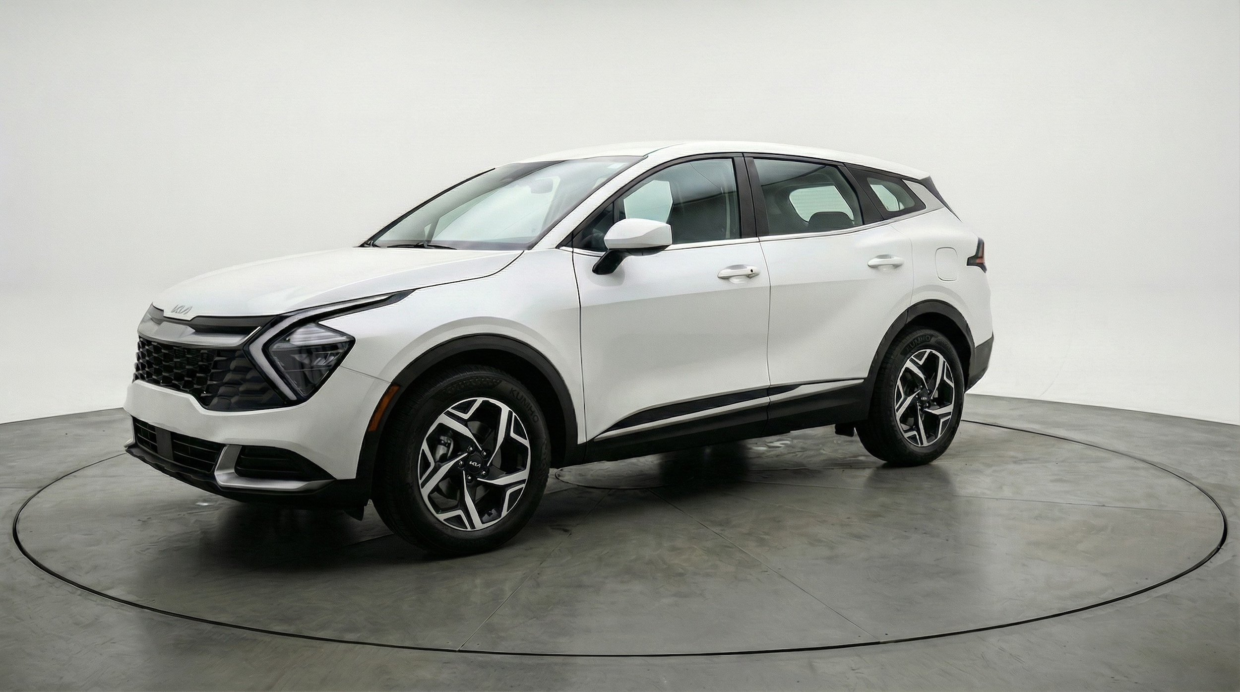 Thumbnail: 2025 Kia Sportage - 3