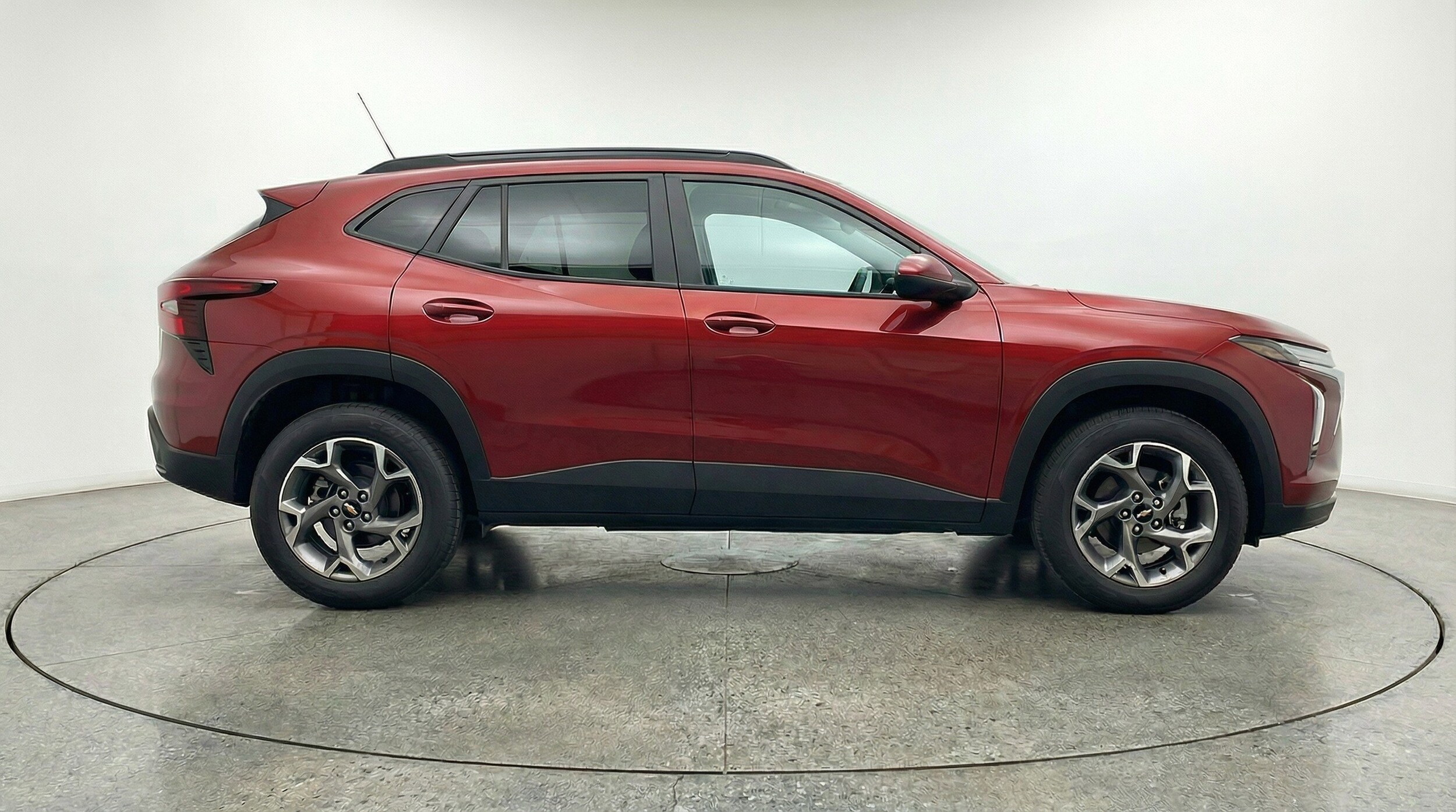 Thumbnail: 2025 Chevrolet Trax - 9