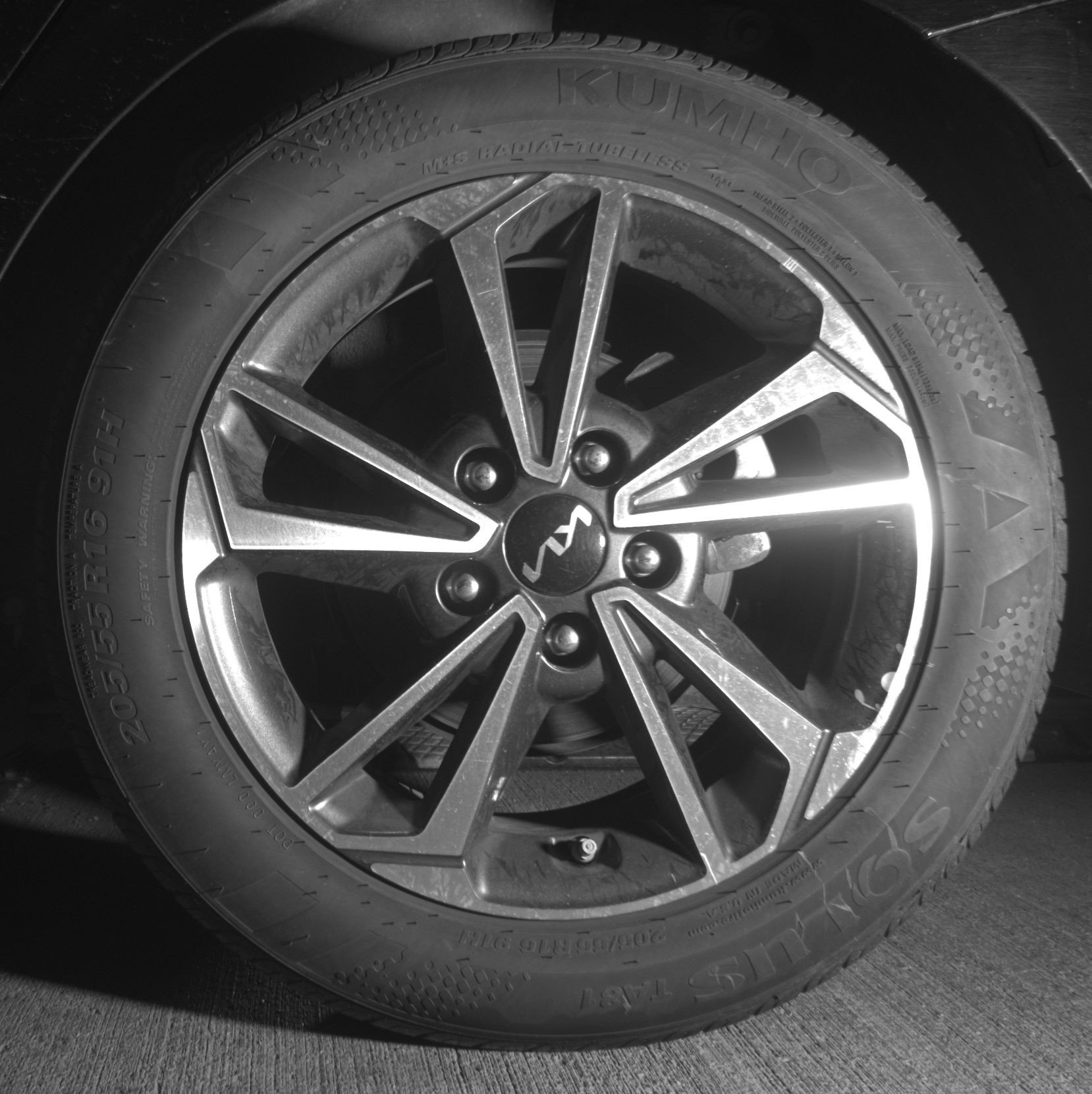 Thumbnail: 2024 Kia Forte - 19