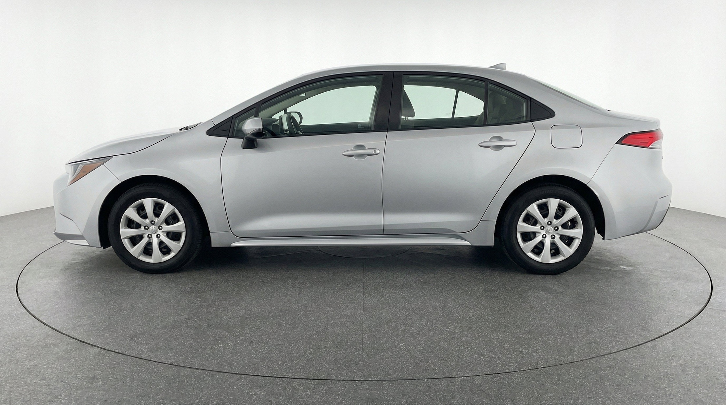 Thumbnail: 2025 Toyota Corolla - 5