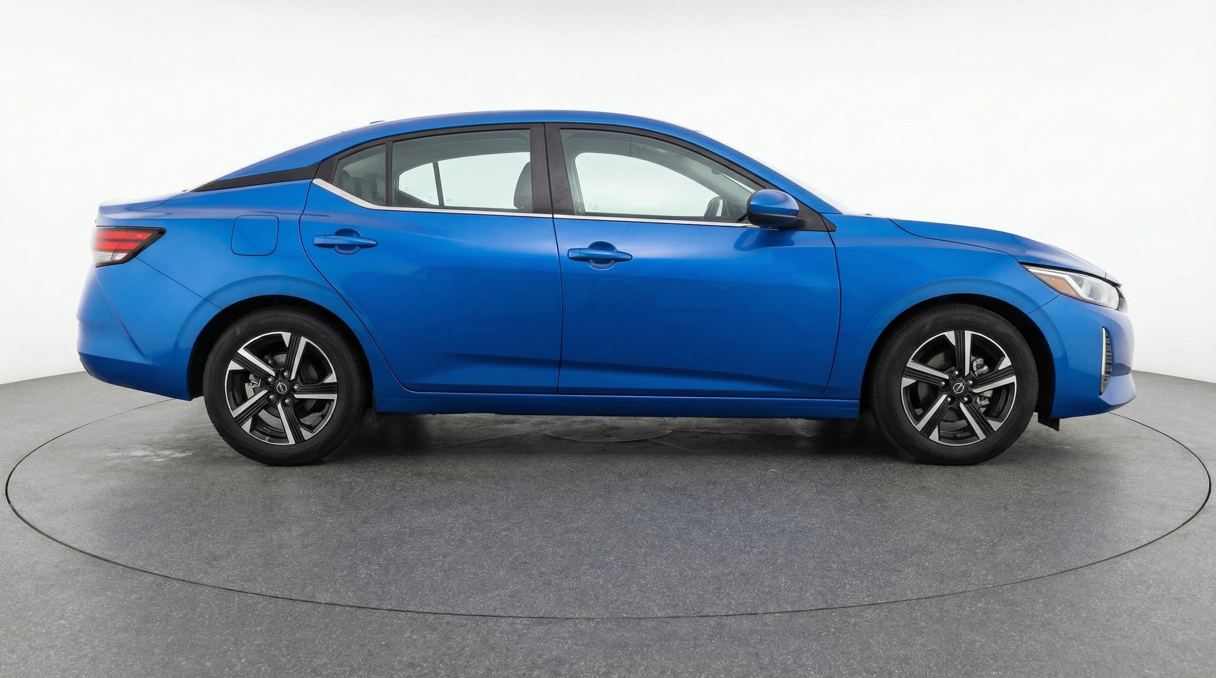 Thumbnail: 2025 Nissan Sentra - 8