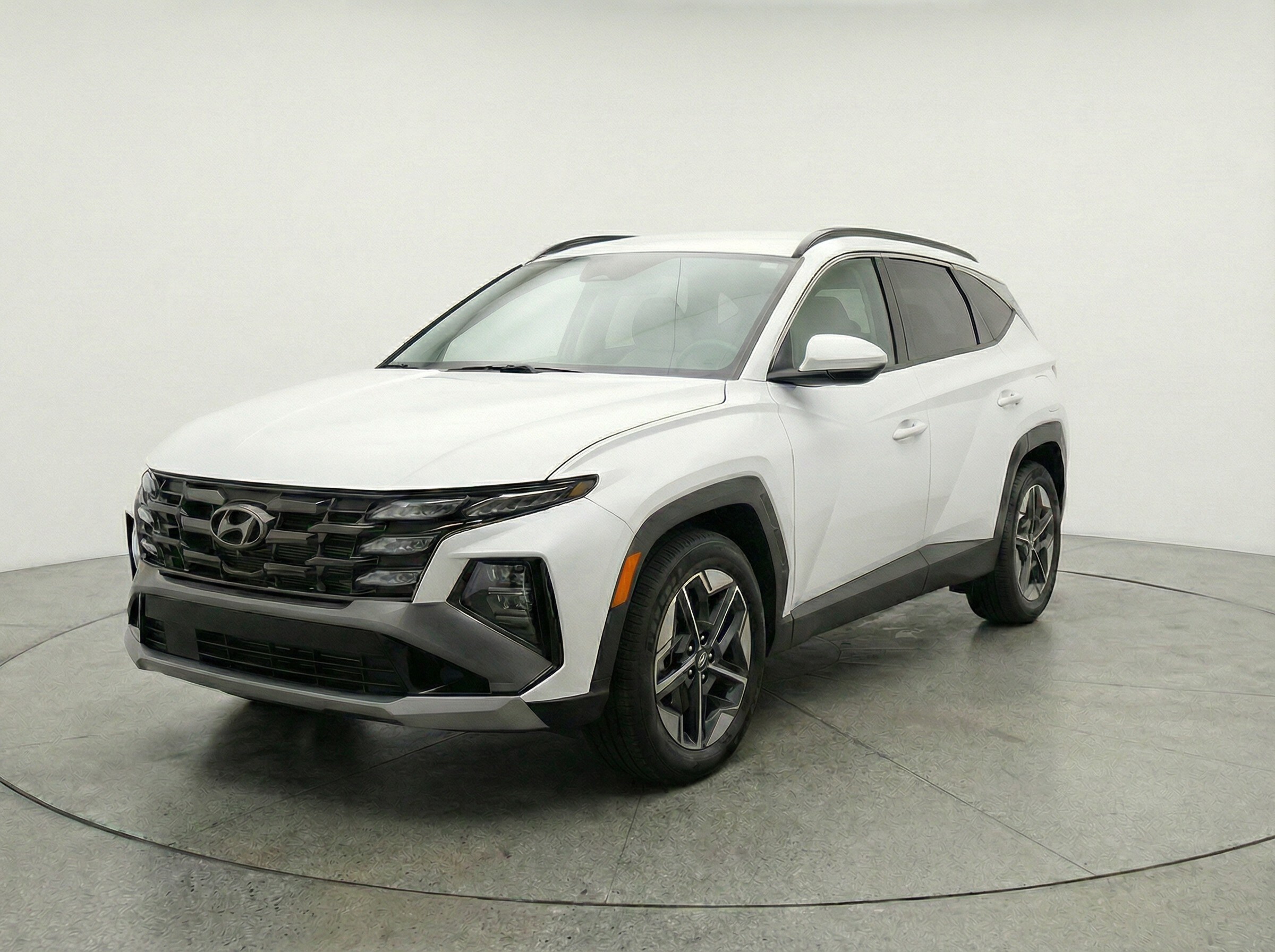 Thumbnail: 2025 Hyundai Tucson - 3