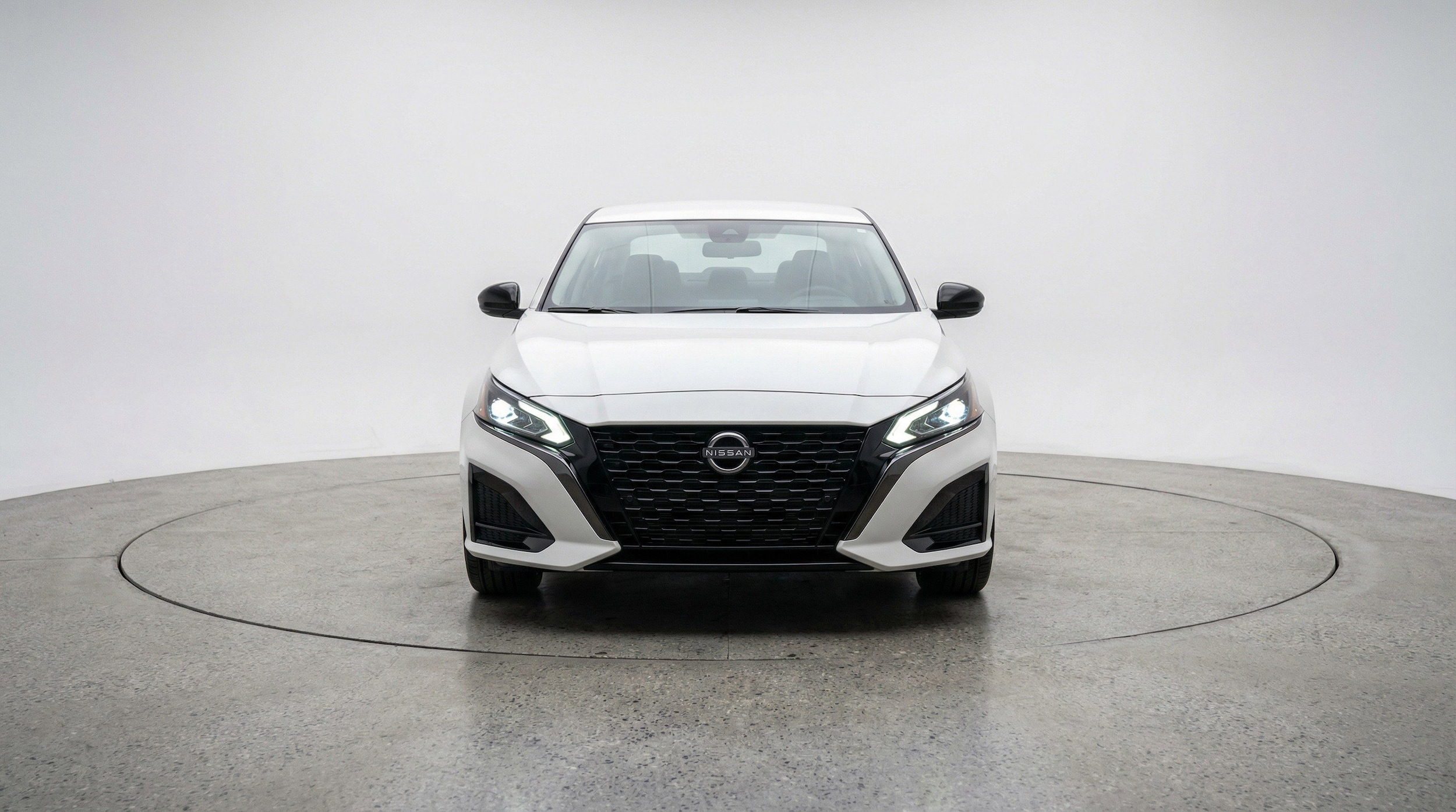 Thumbnail: 2025 Nissan Altima - 2
