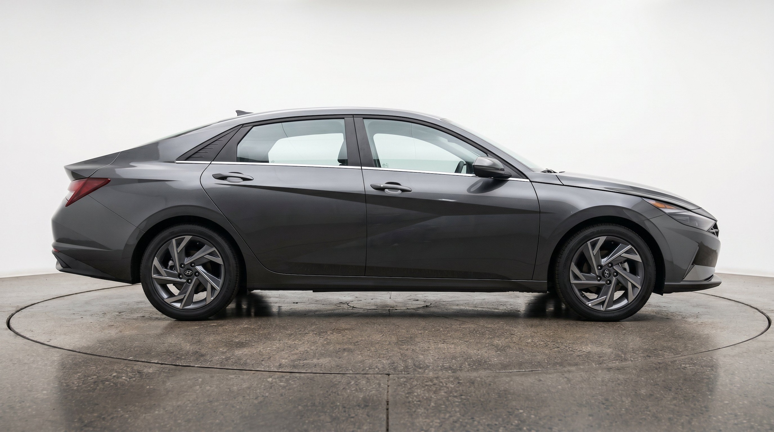 Thumbnail: 2025 Hyundai Elantra - 11