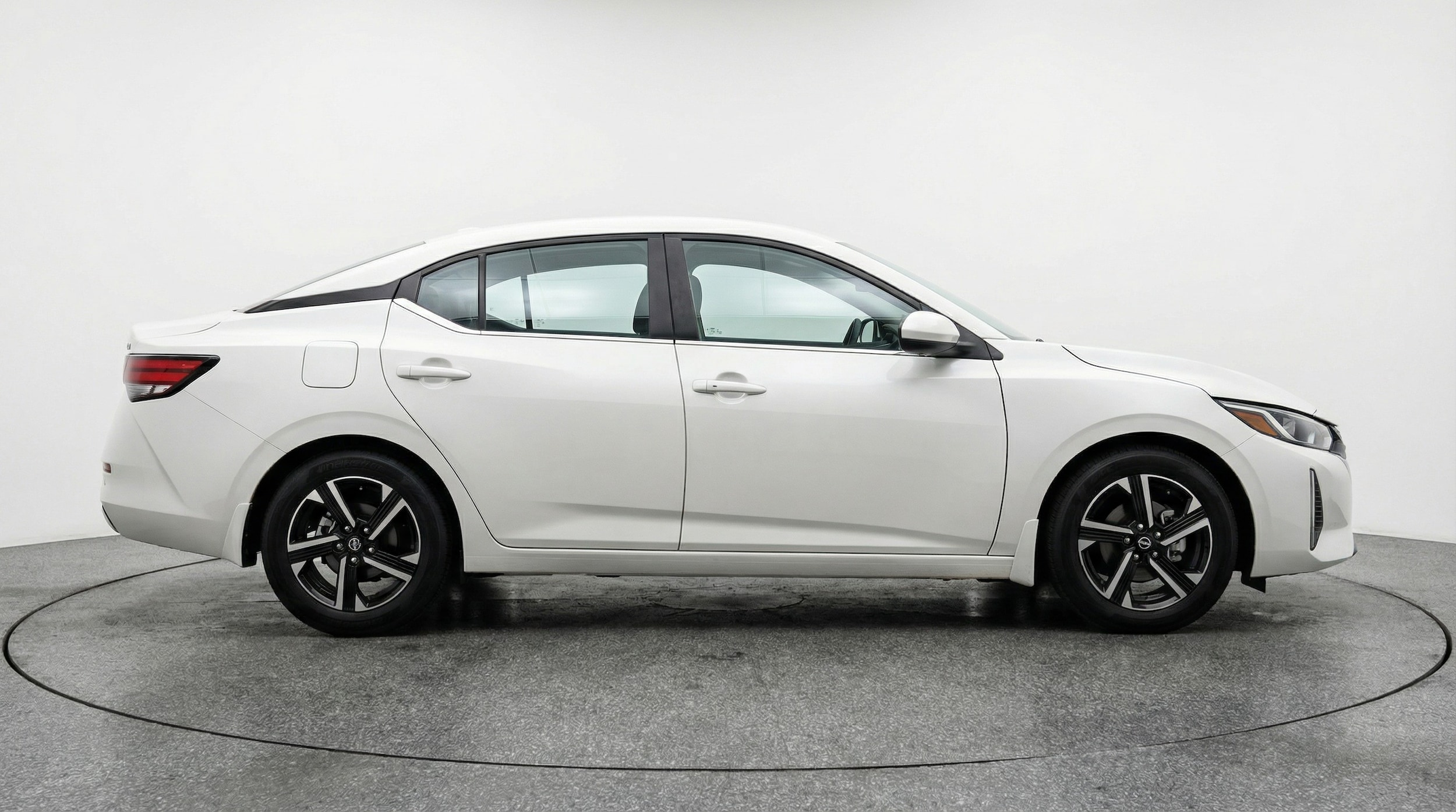 Thumbnail: 2025 Nissan Sentra - 8