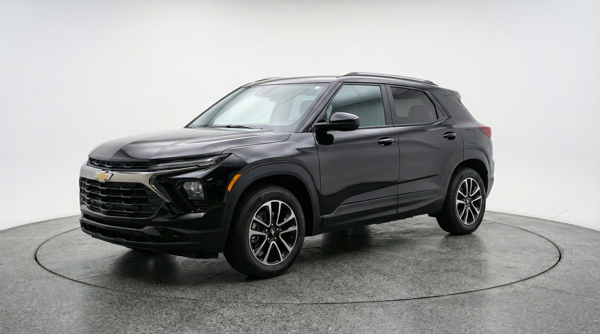 Thumbnail: 2025 Chevrolet TrailBlazer - 3