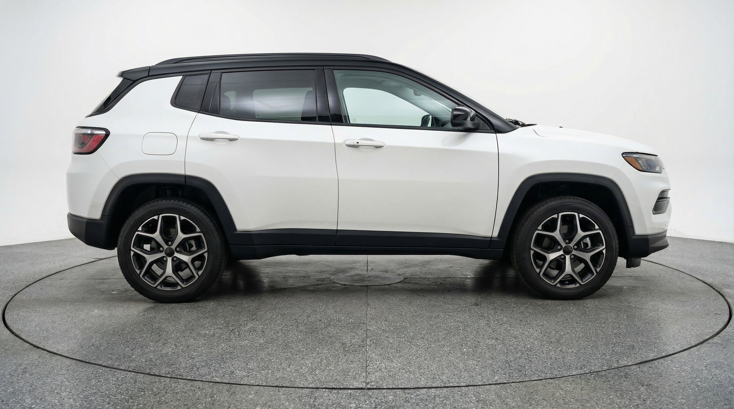 Thumbnail: 2025 Jeep Compass - 11