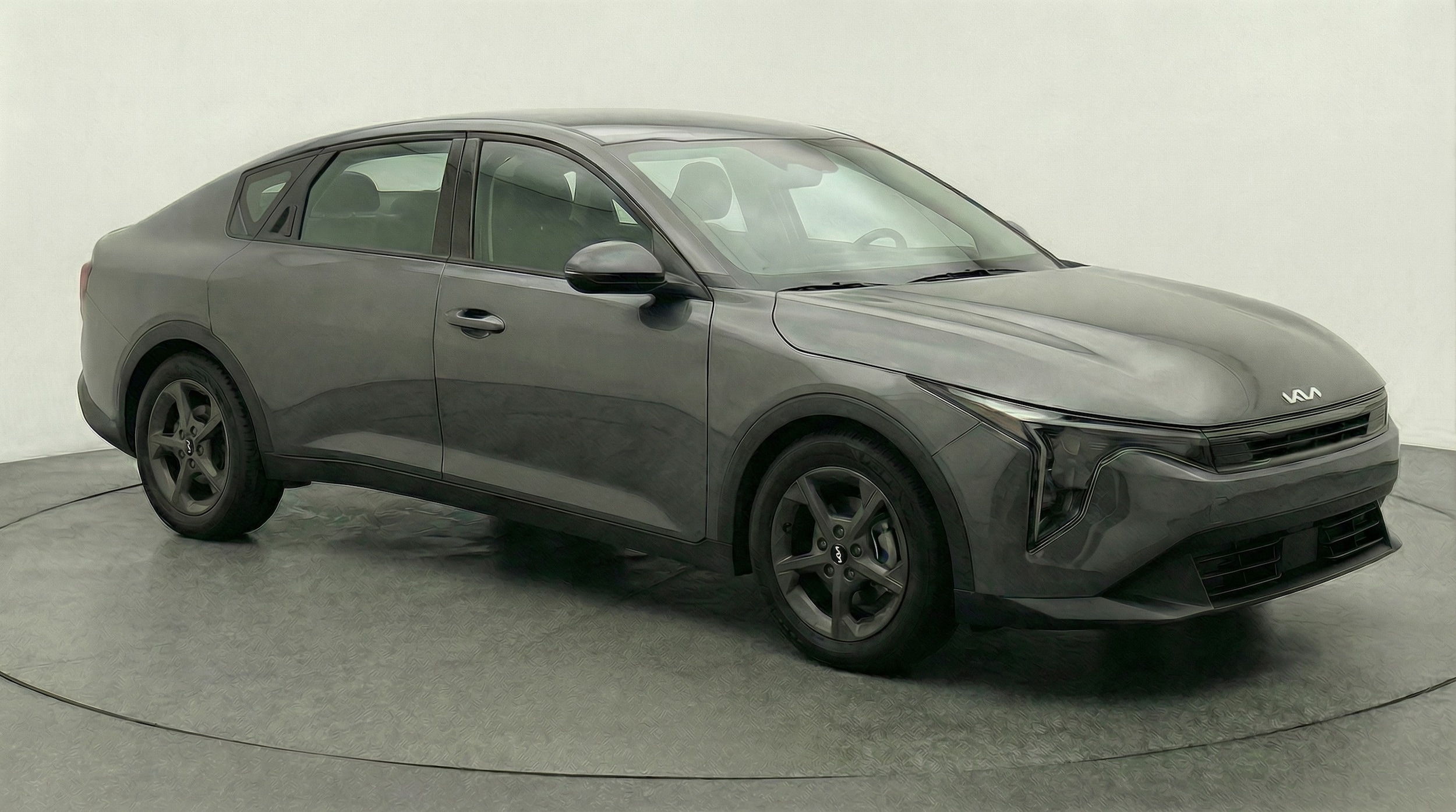 Thumbnail: 2025 Kia K4 - 1