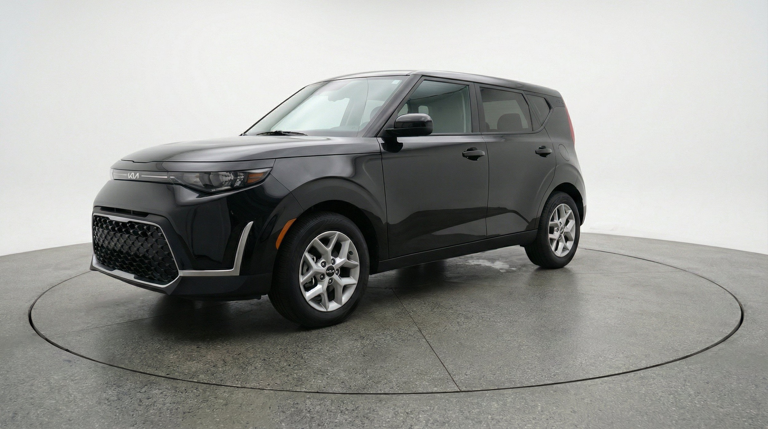 Thumbnail: 2025 Kia Soul - 3