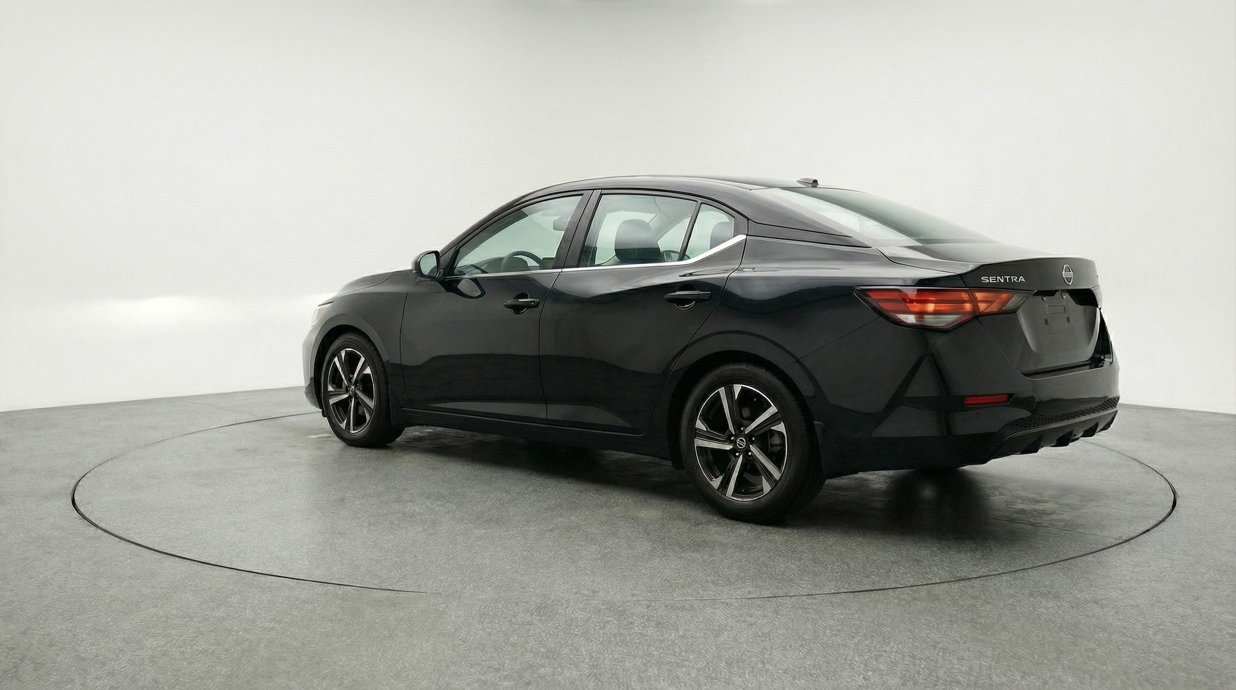 Thumbnail: 2025 Nissan Sentra - 5