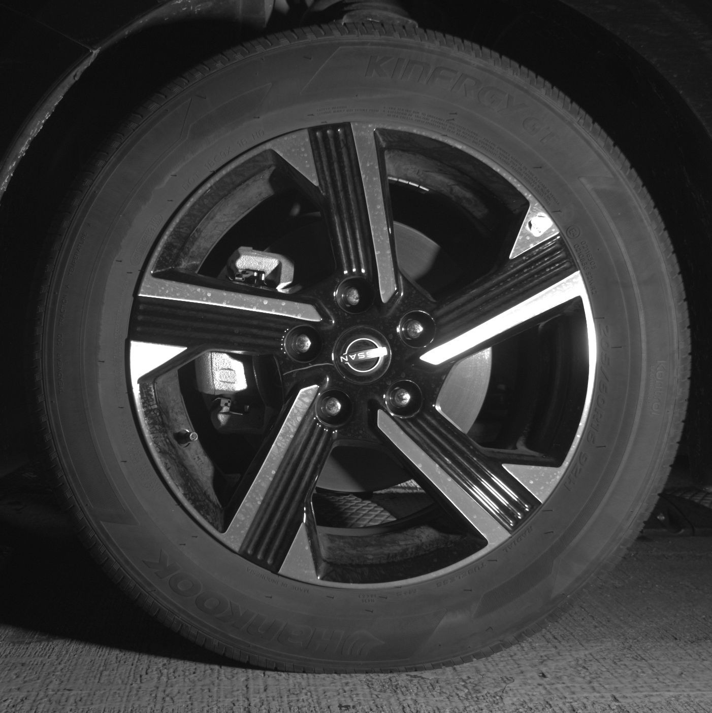 Thumbnail: 2025 Nissan Sentra - 9