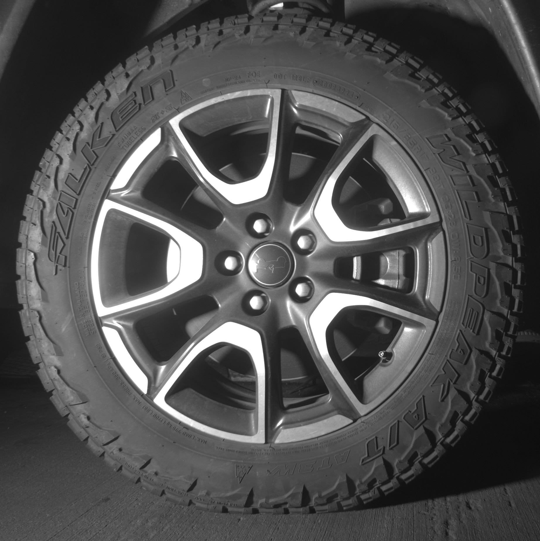 Thumbnail: 2025 Jeep Compass - 13