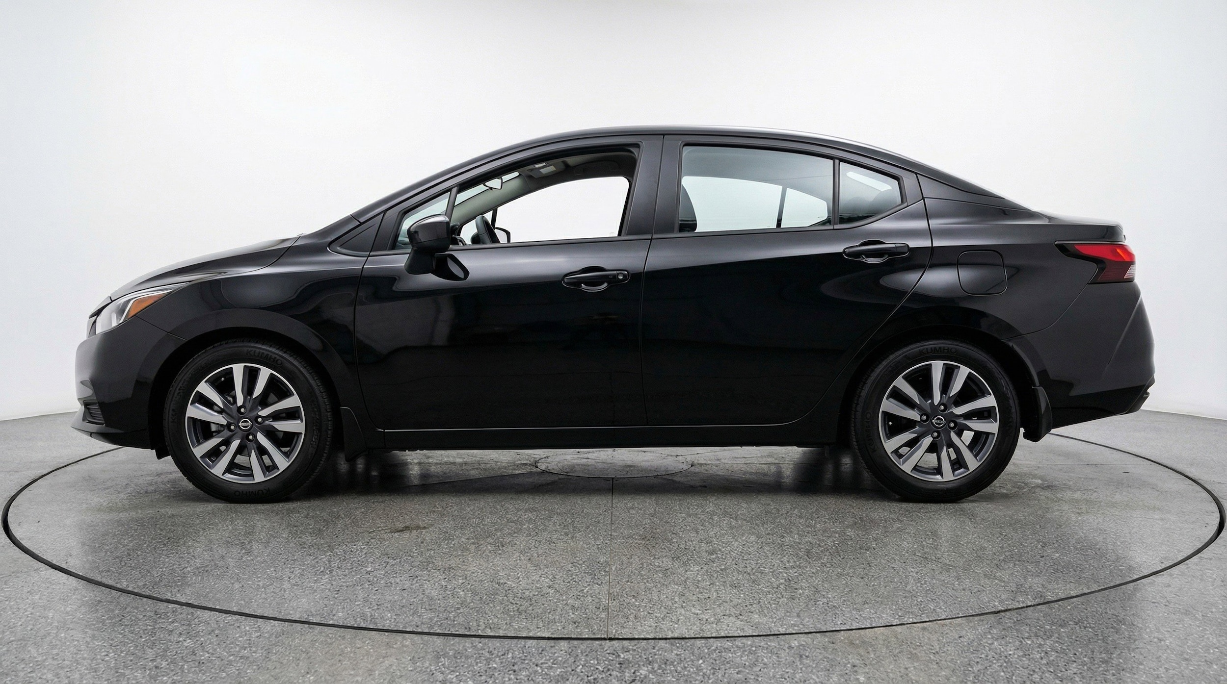 Thumbnail: 2025 Nissan Versa - 5